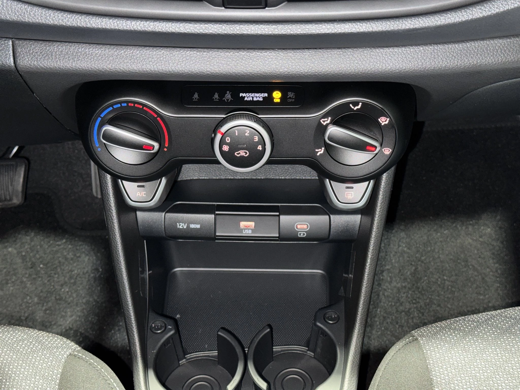 Kia Picanto Vision 1.0 AMT 4-Sitzer Schräghecklimousine. 50 kW. 5-türig