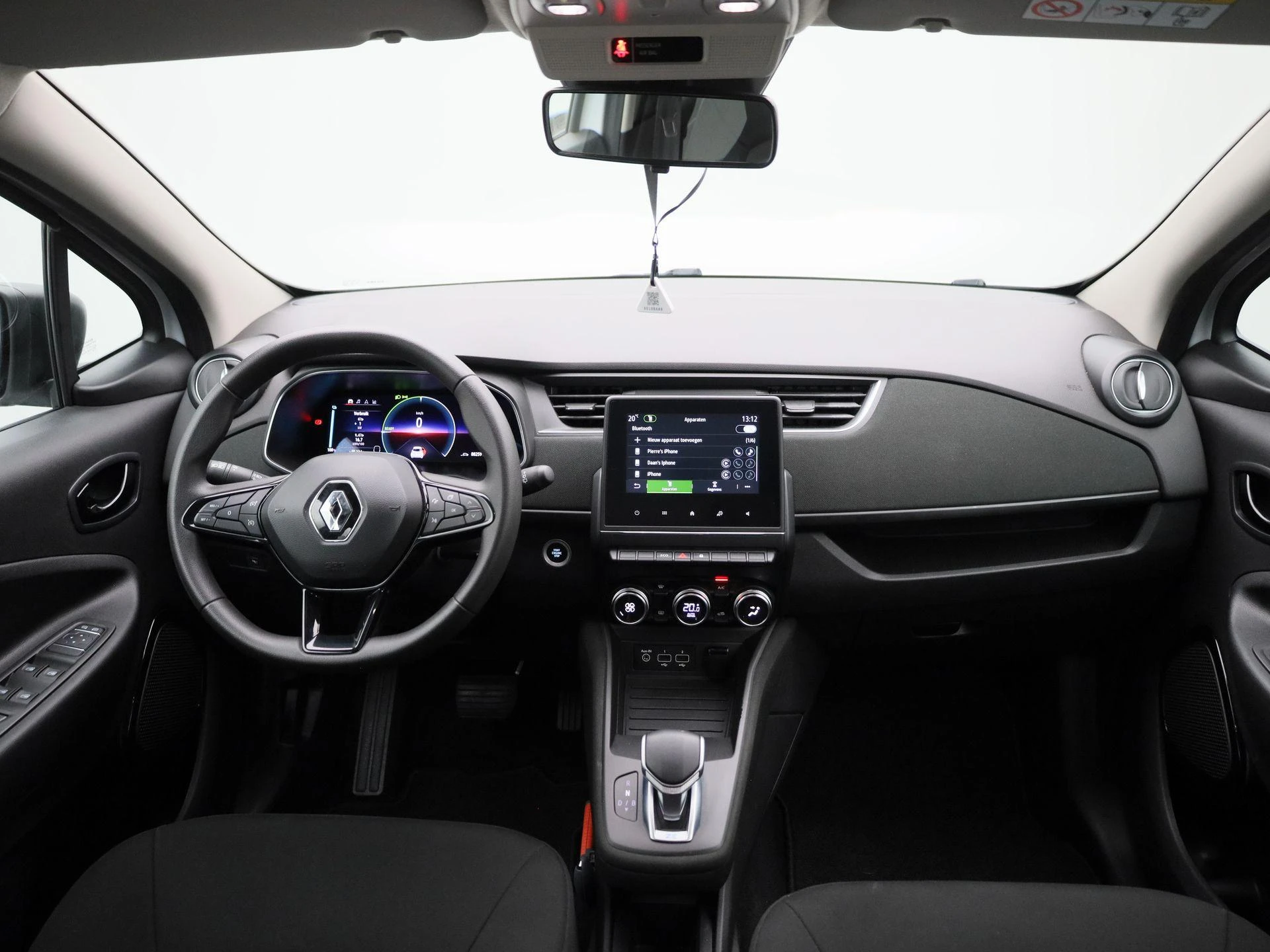 Renault-ZOE-image-32