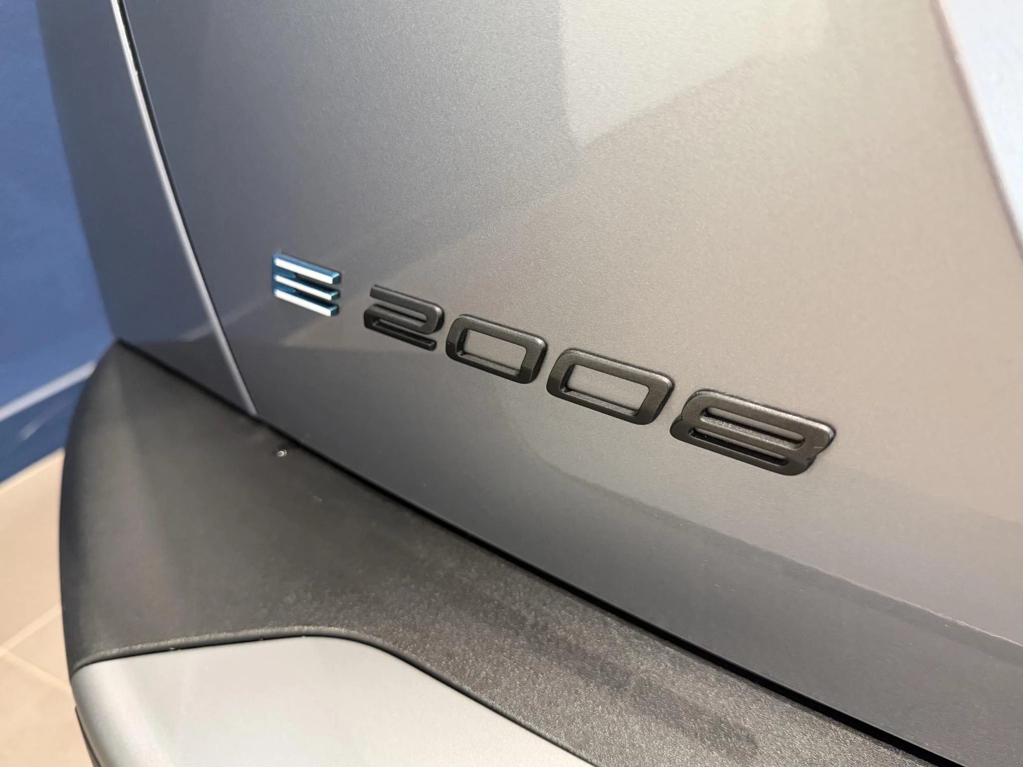 Peugeot-e-2008-image-25