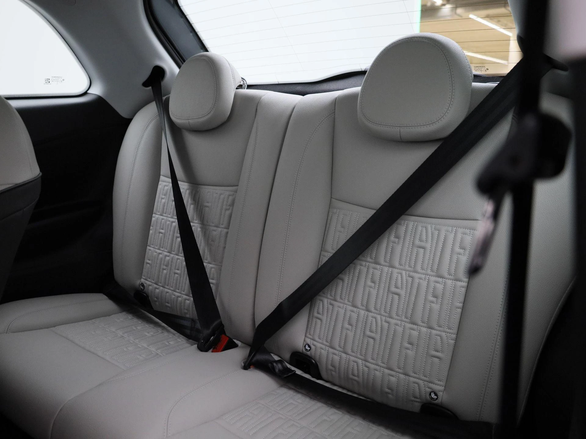 Fiat-500e-image-9