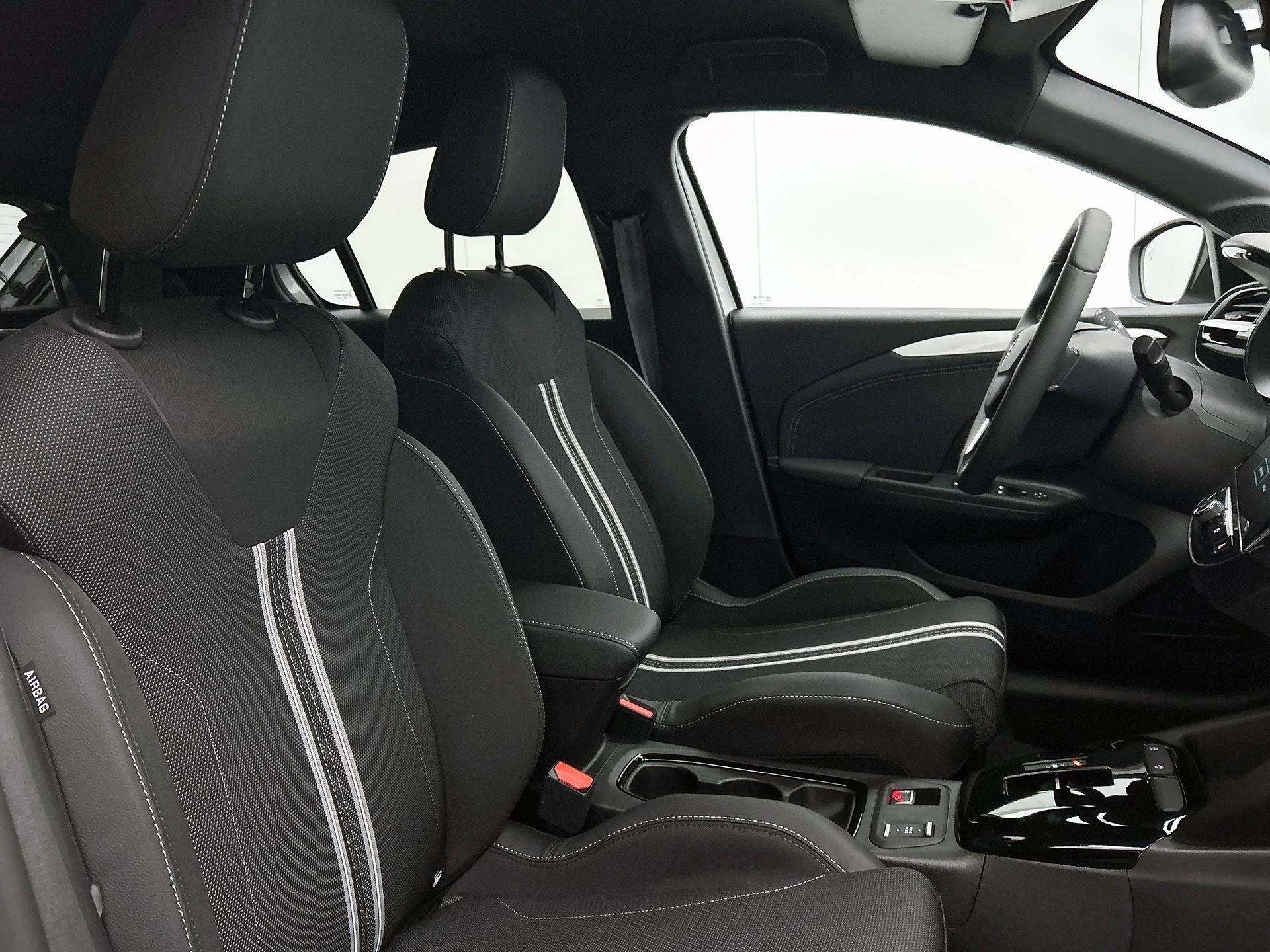 Opel-Corsa-image-31