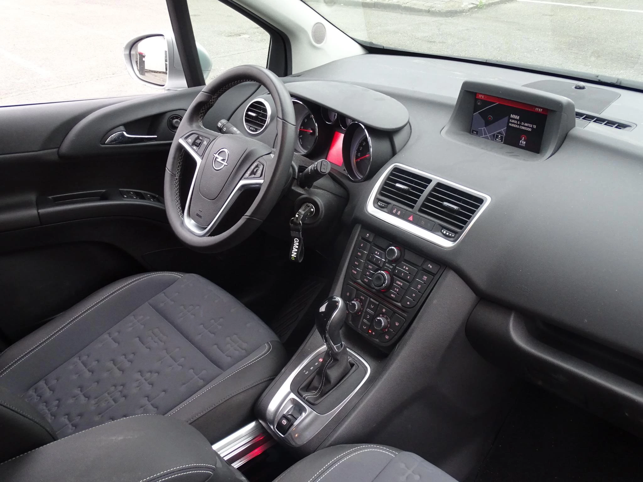 Opel-Meriva-image-13