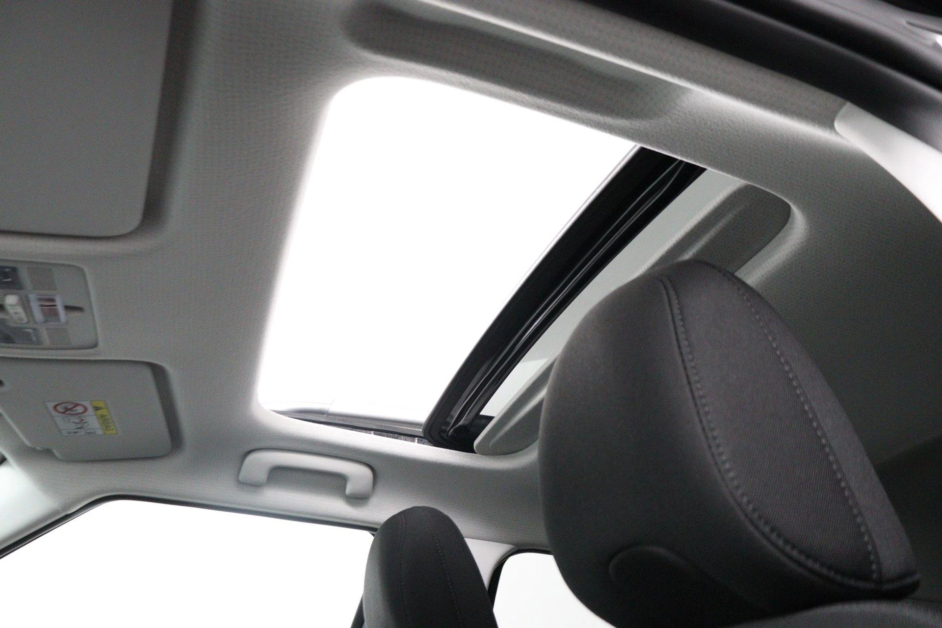 Hyundai-Inster-image-41