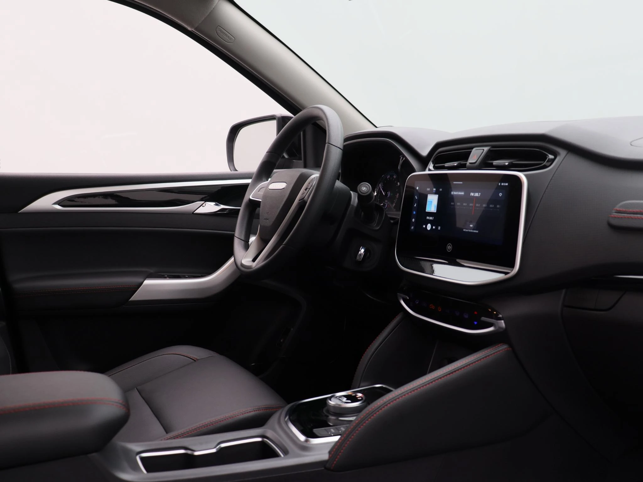 Maxus-T90 EV-image-13
