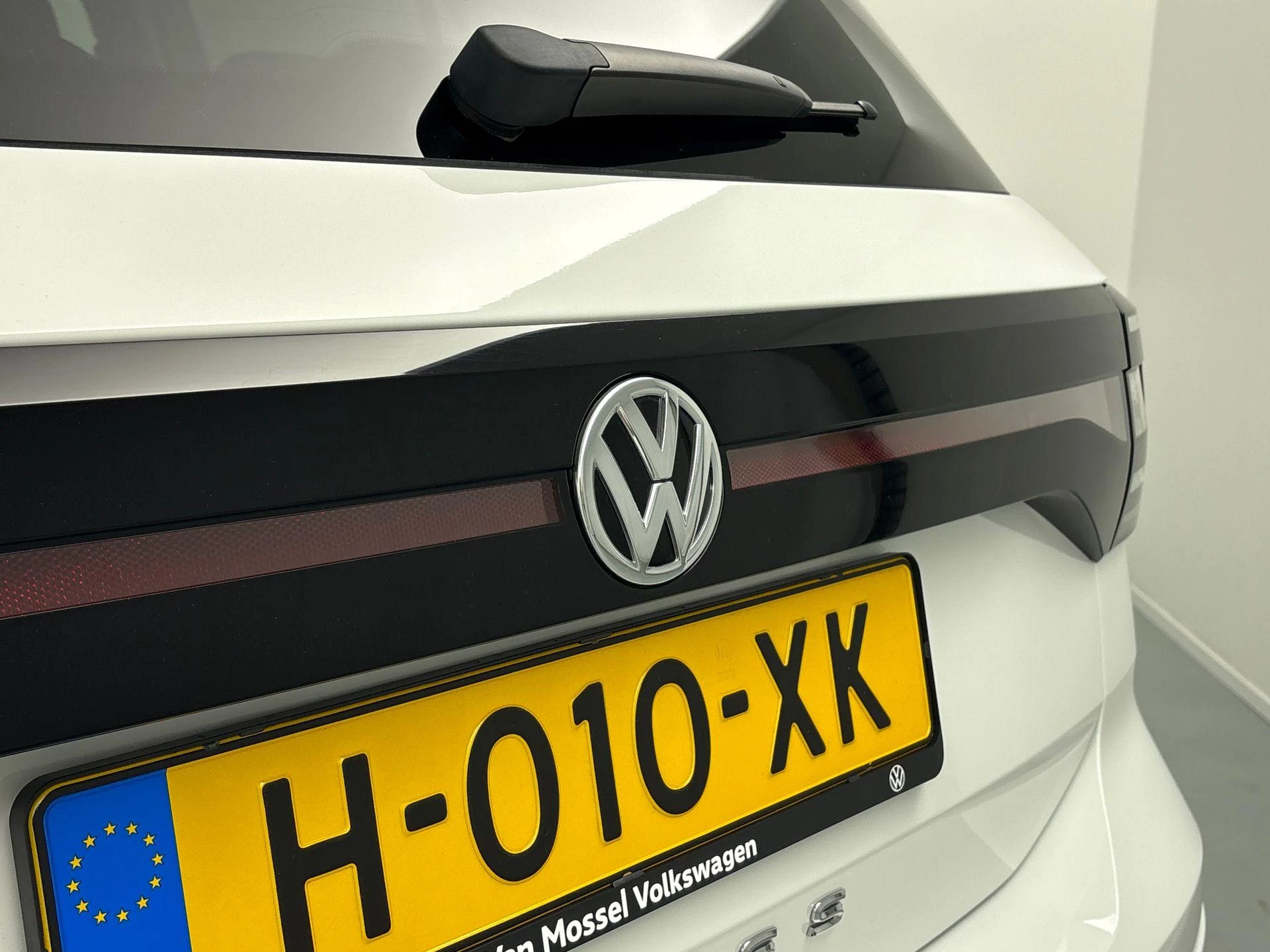 Volkswagen-T-Cross-image-12