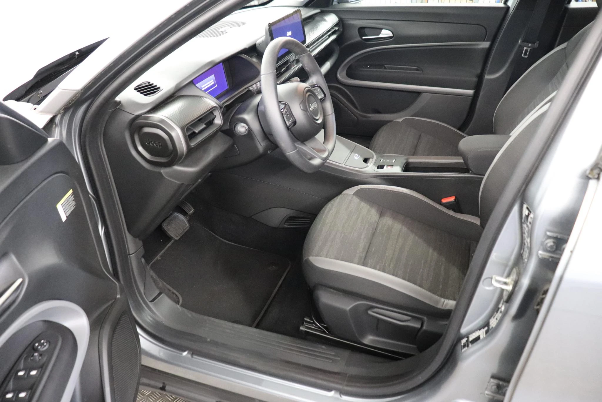 Jeep-Avenger-image-9
