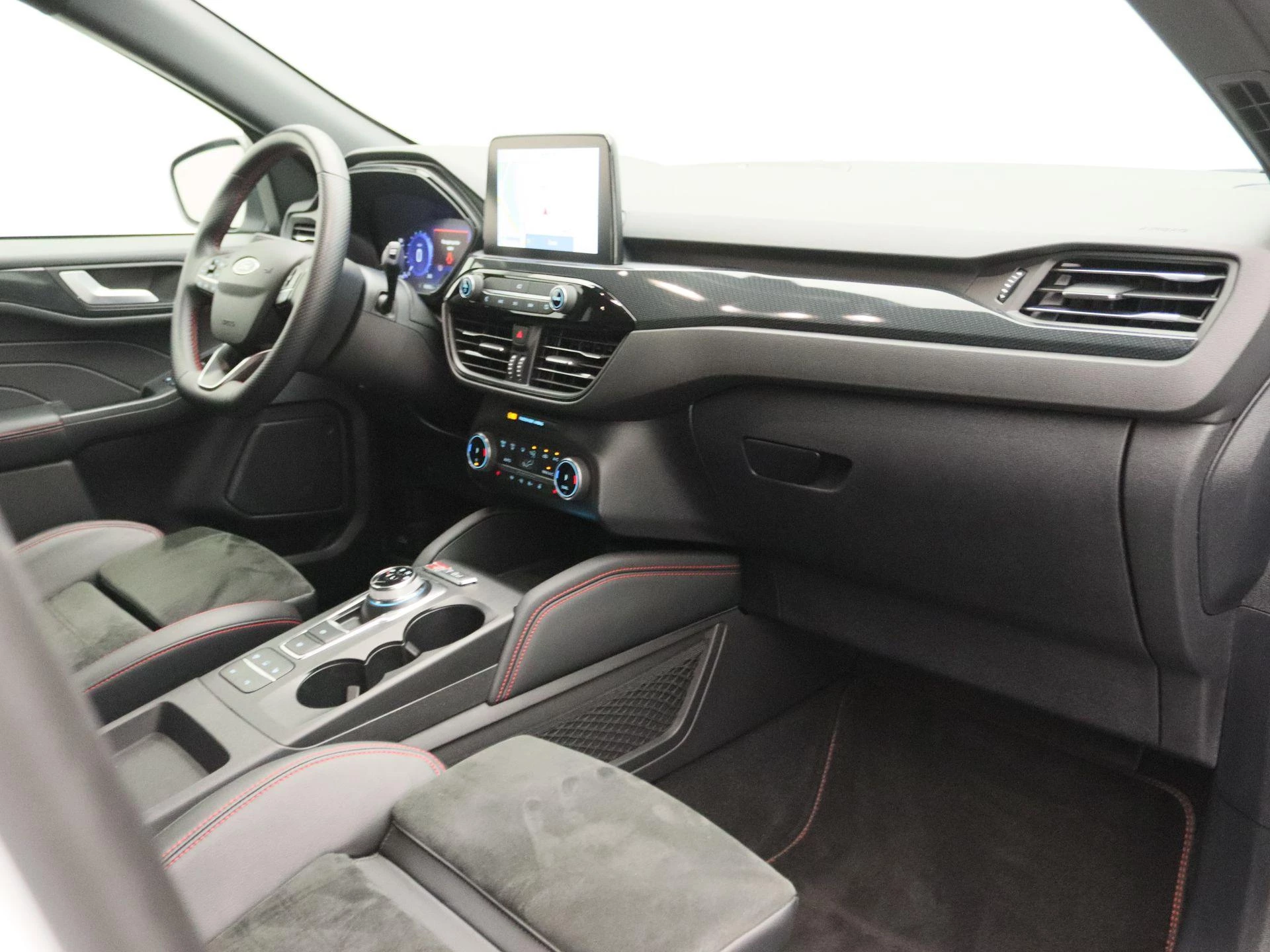 Ford-Kuga-image-26