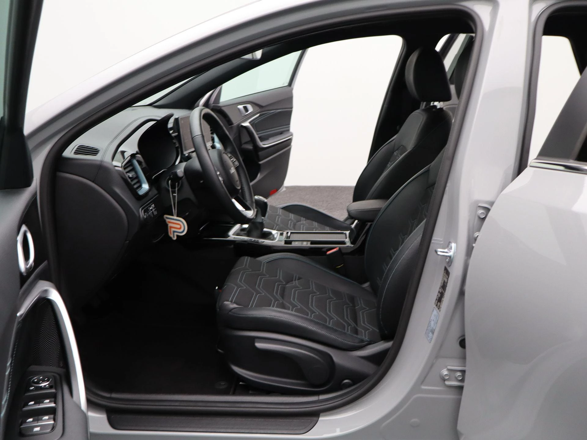 Kia-Ceed Sportswagon-image-12