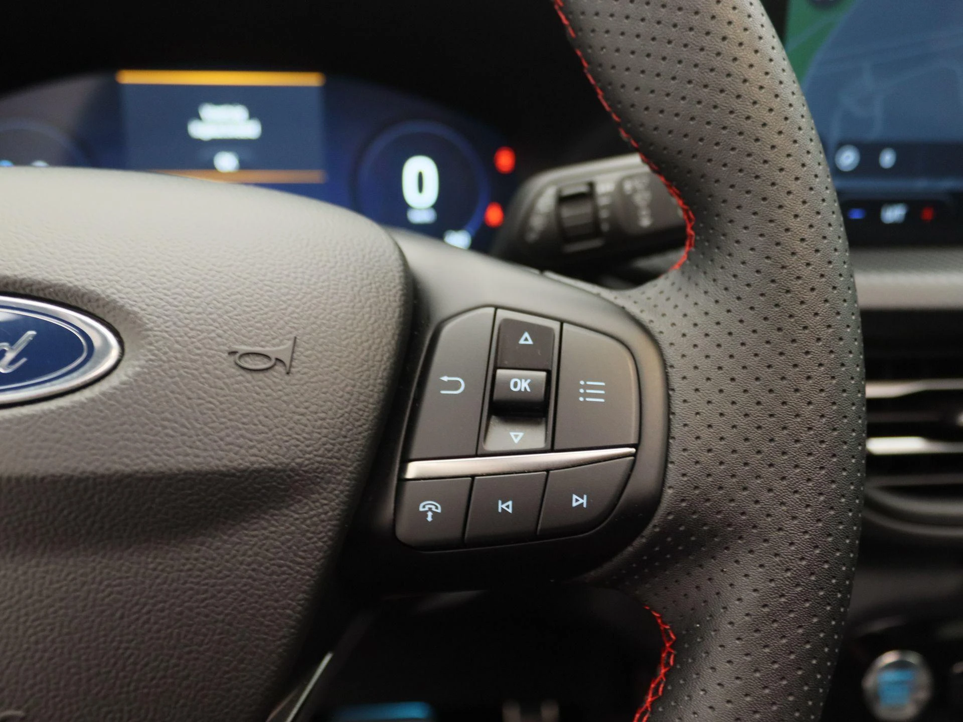 Ford-Kuga-image-20