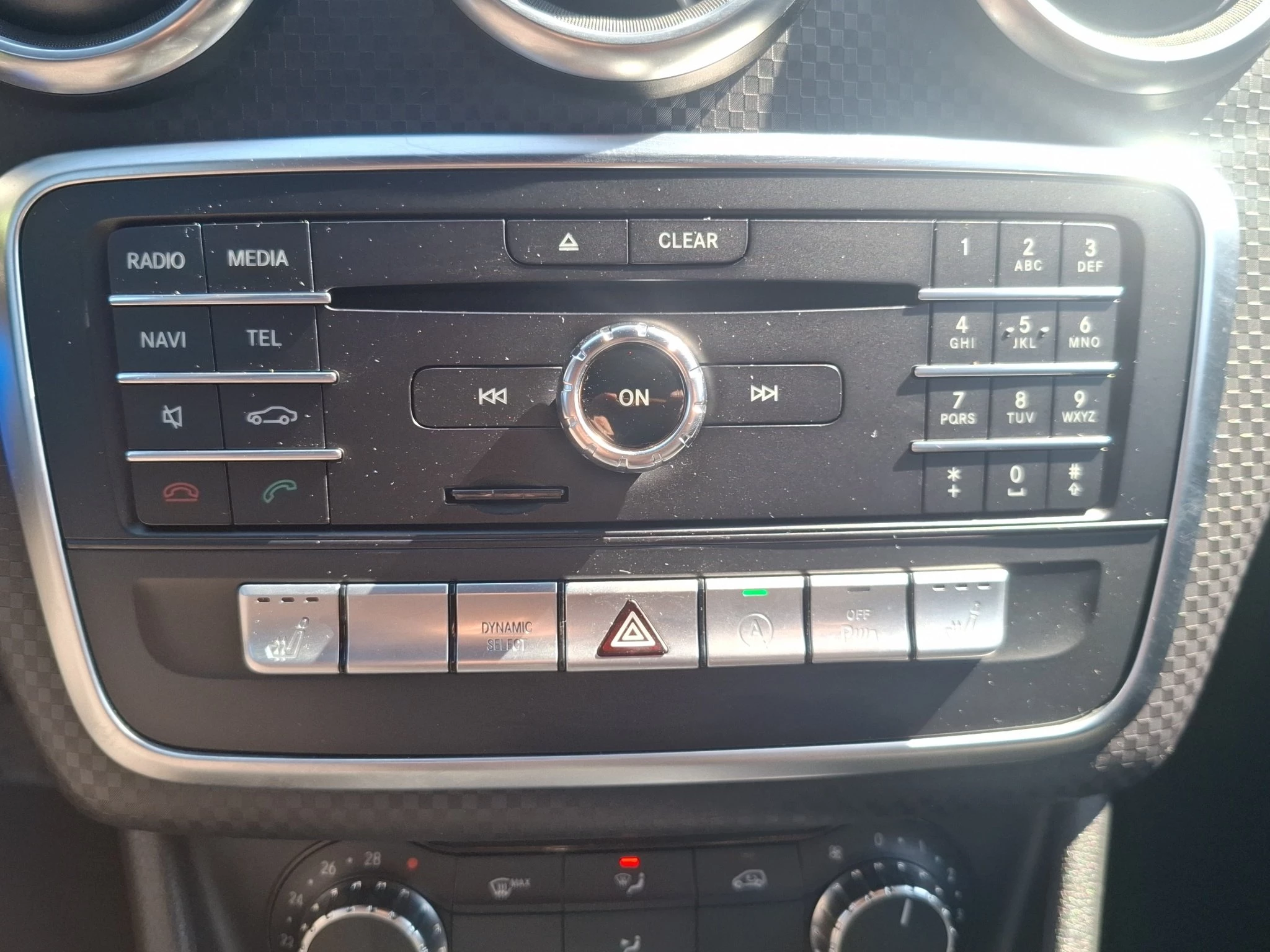 Mercedes-Benz-A-Klasse-image-18