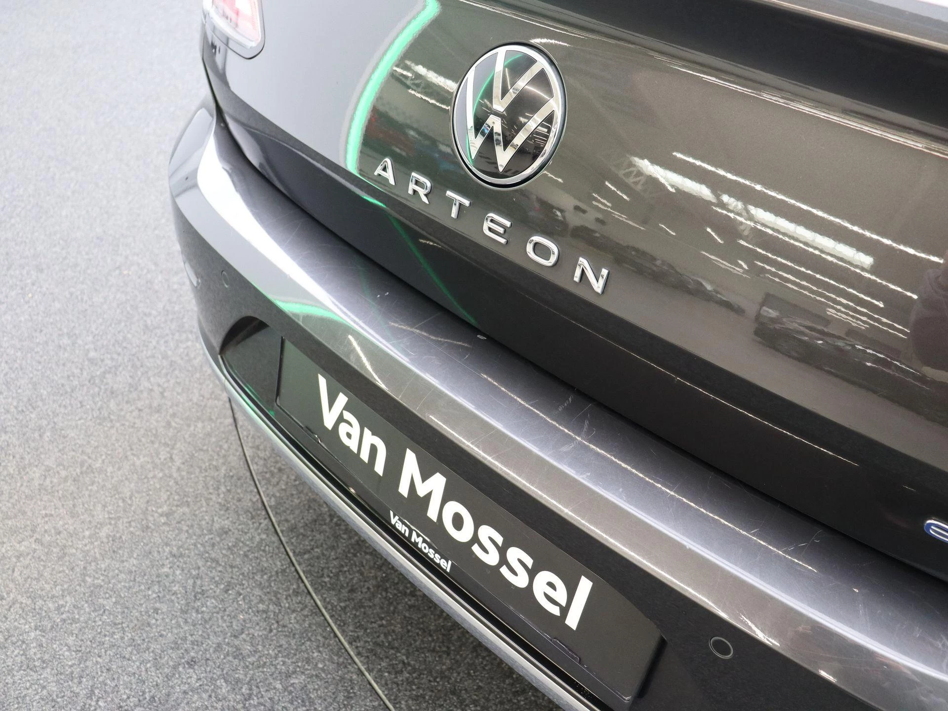 Volkswagen-Arteon-image-17