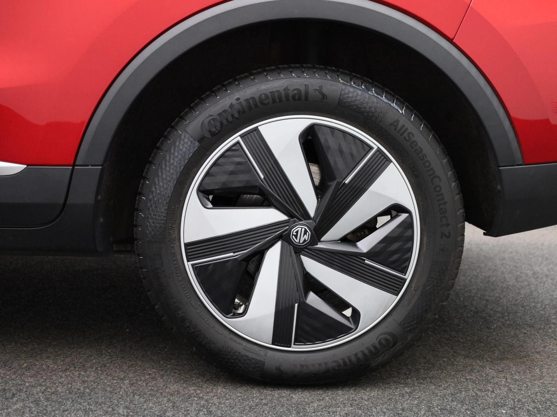 MG-ZS EV-image-12