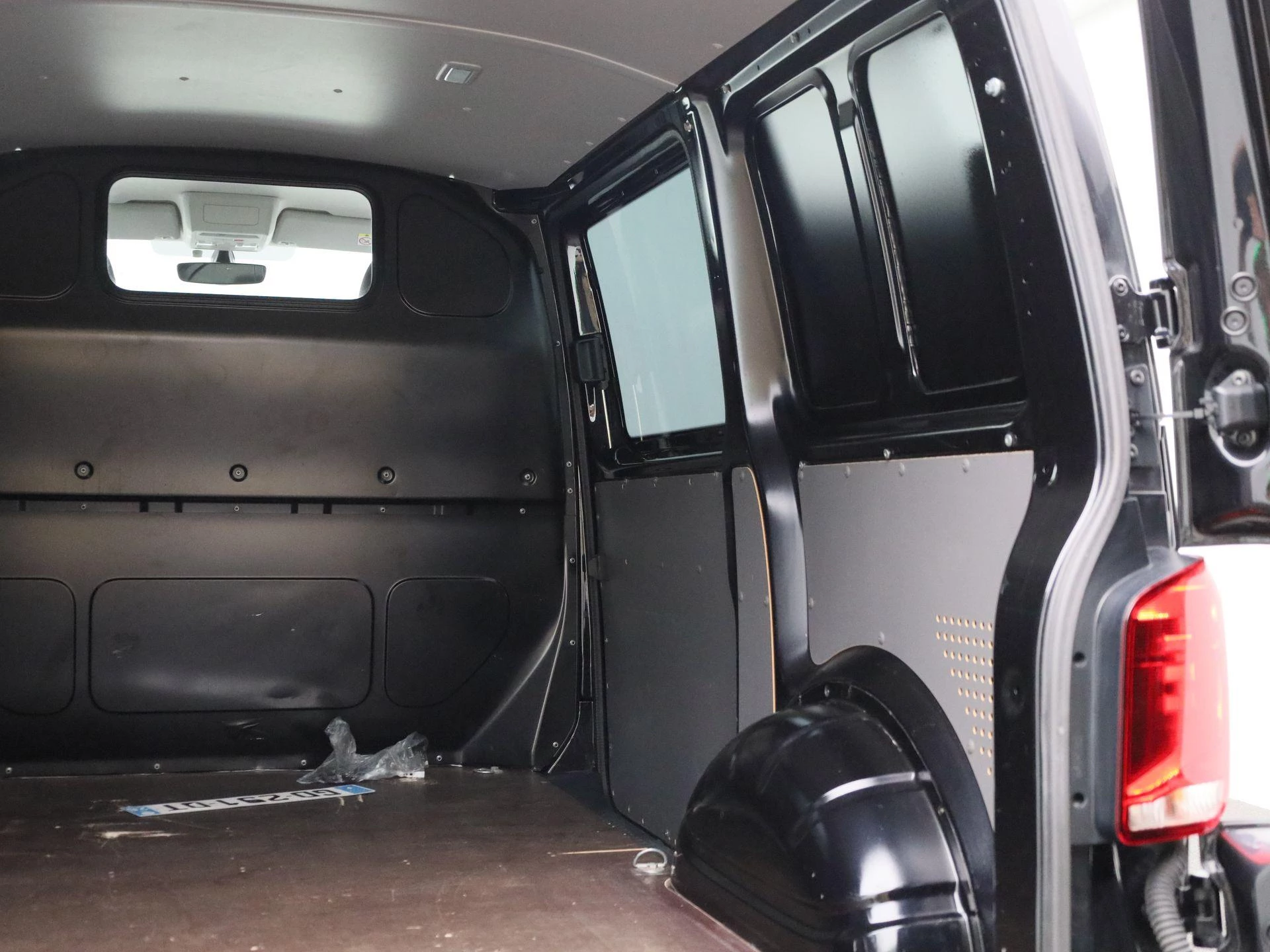 Volkswagen Transporter 2.0 TDI L1H1 4Motion 204PK
