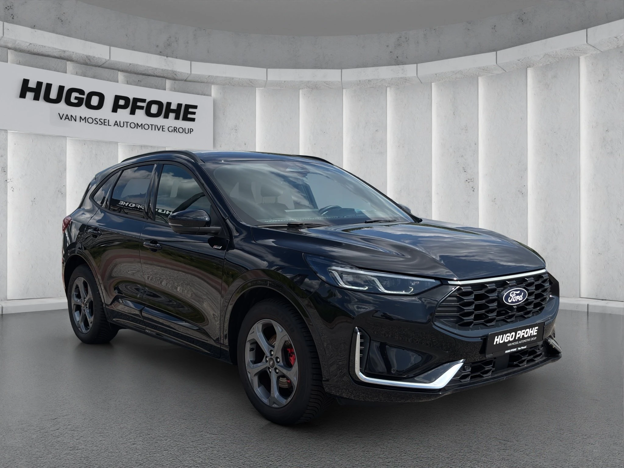 Ford Kuga ST-Line X Aut.*PANO*AHK*360GRAD*LED-MATRIX*NAVI*GRA*WINTER-PKT.