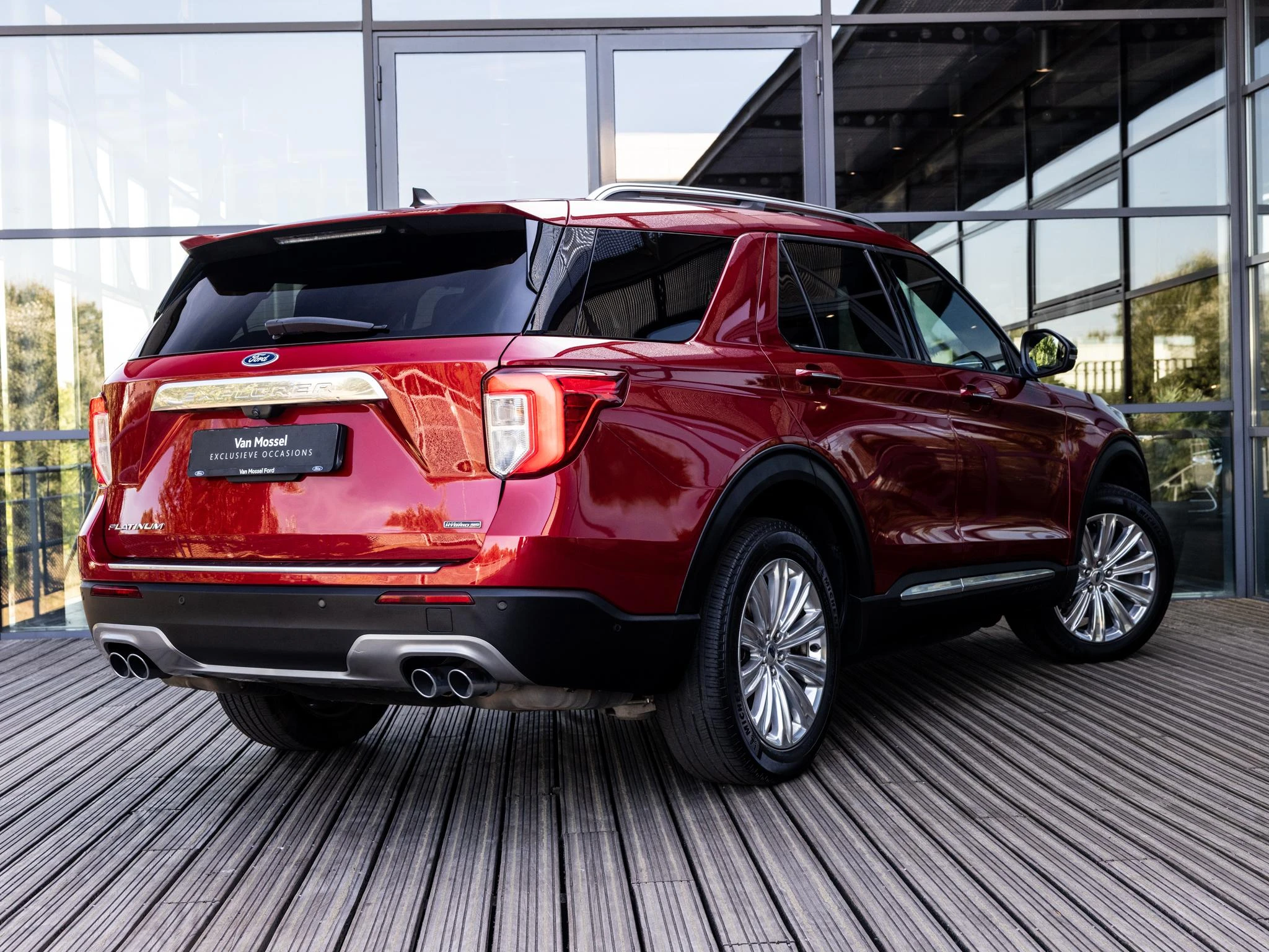 Ford-Explorer-image-5