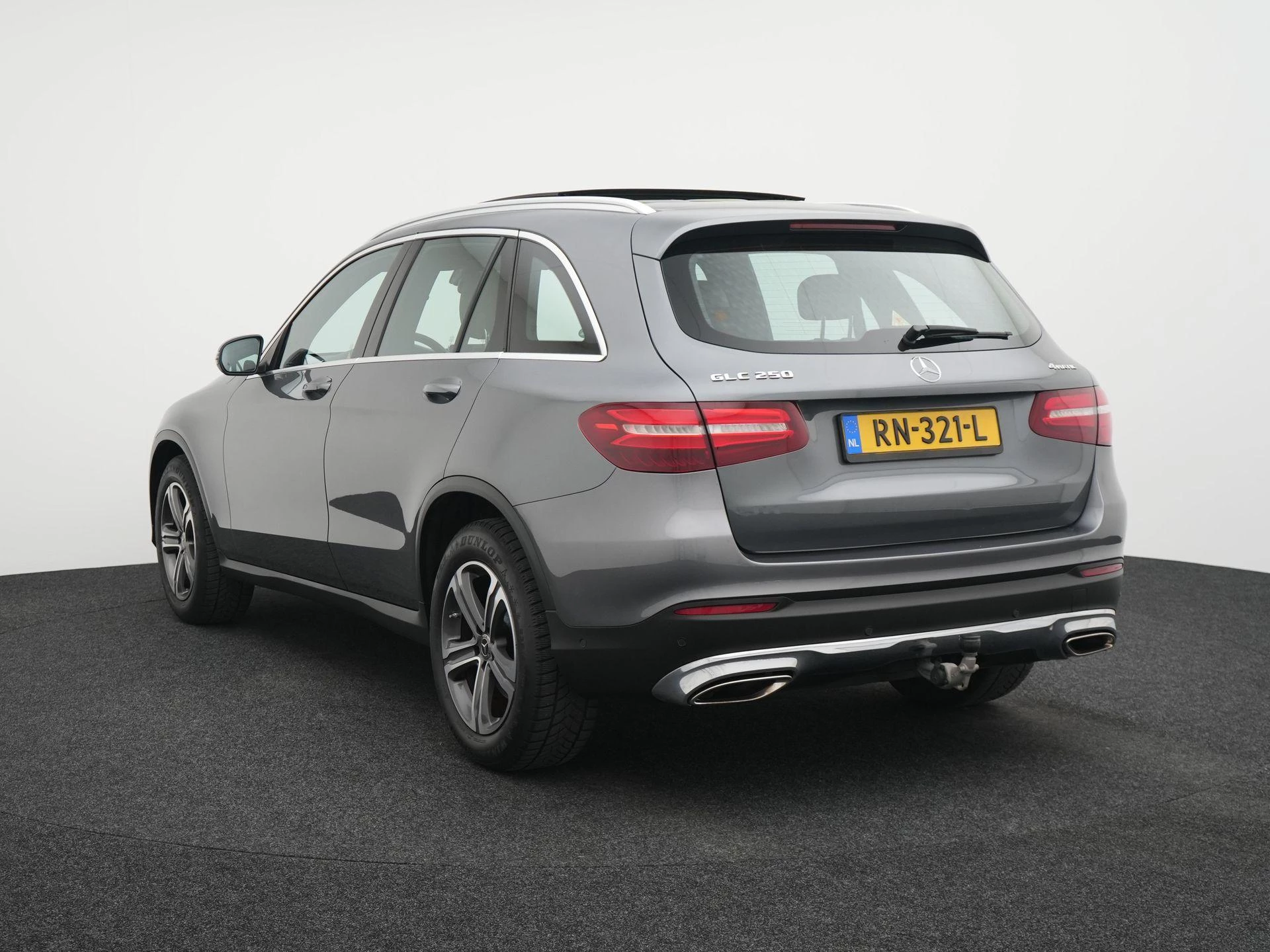 Mercedes-Benz-GLC-image-1