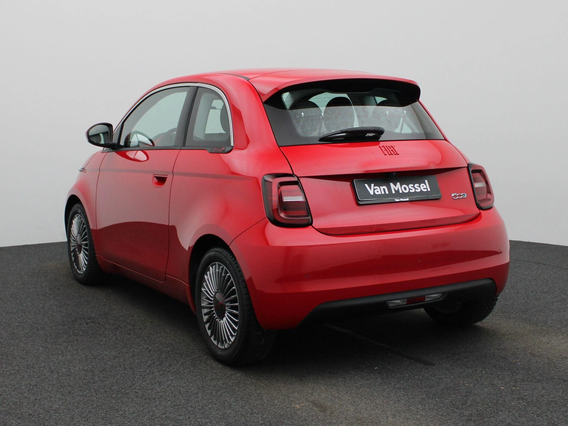 Fiat-500e-image-1