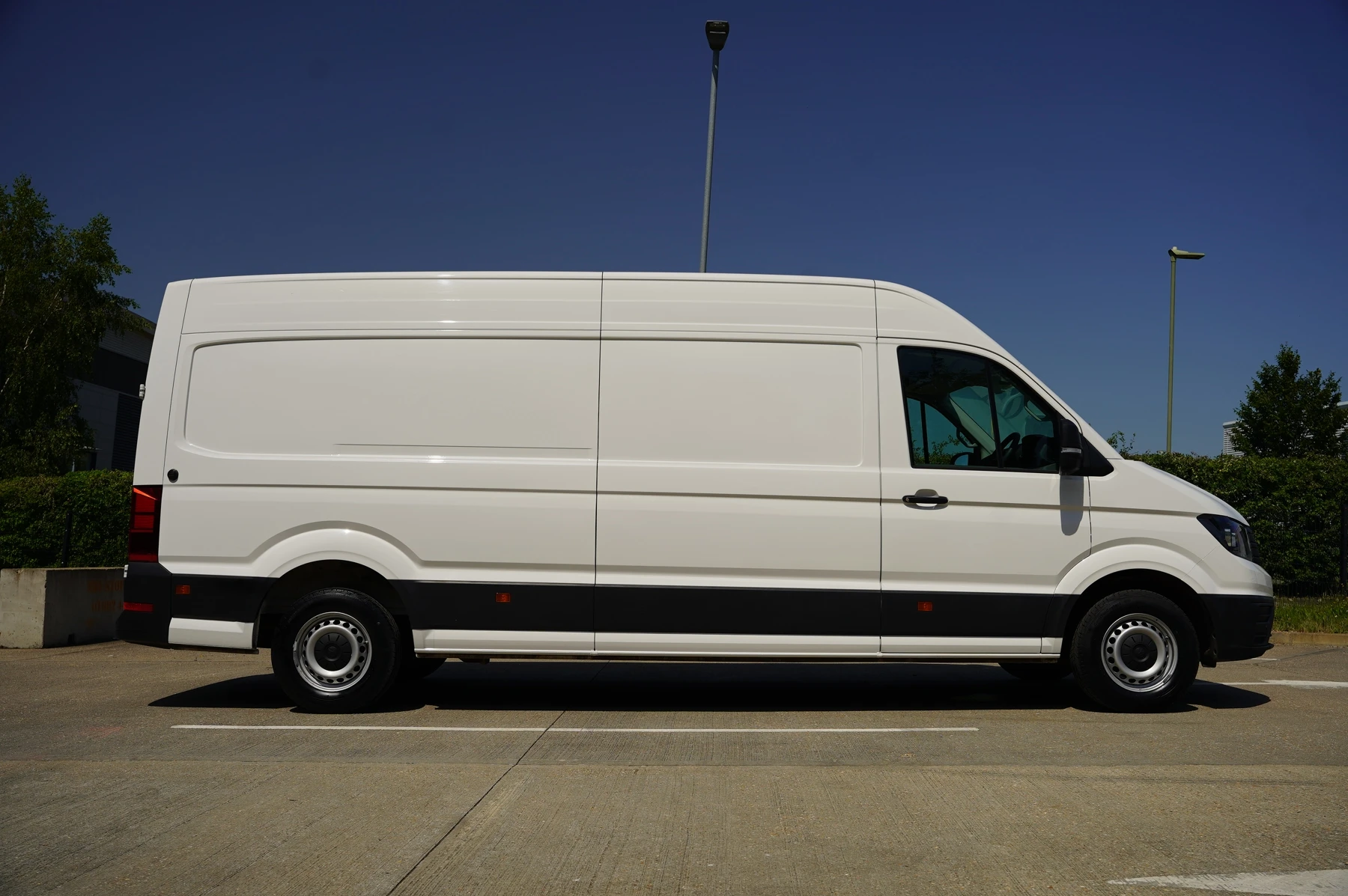Volkswagen-Crafter-image-3