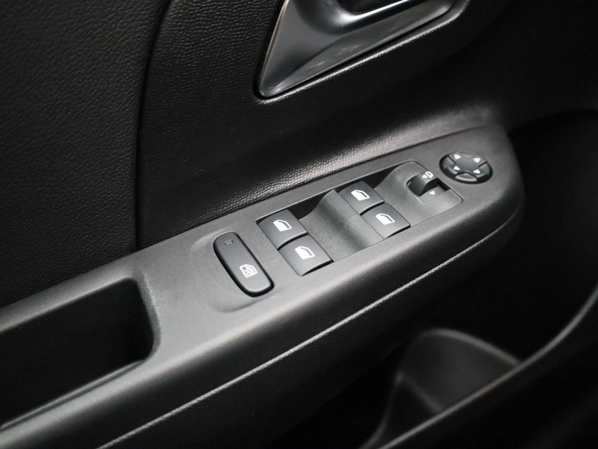 Opel-Corsa-image-21