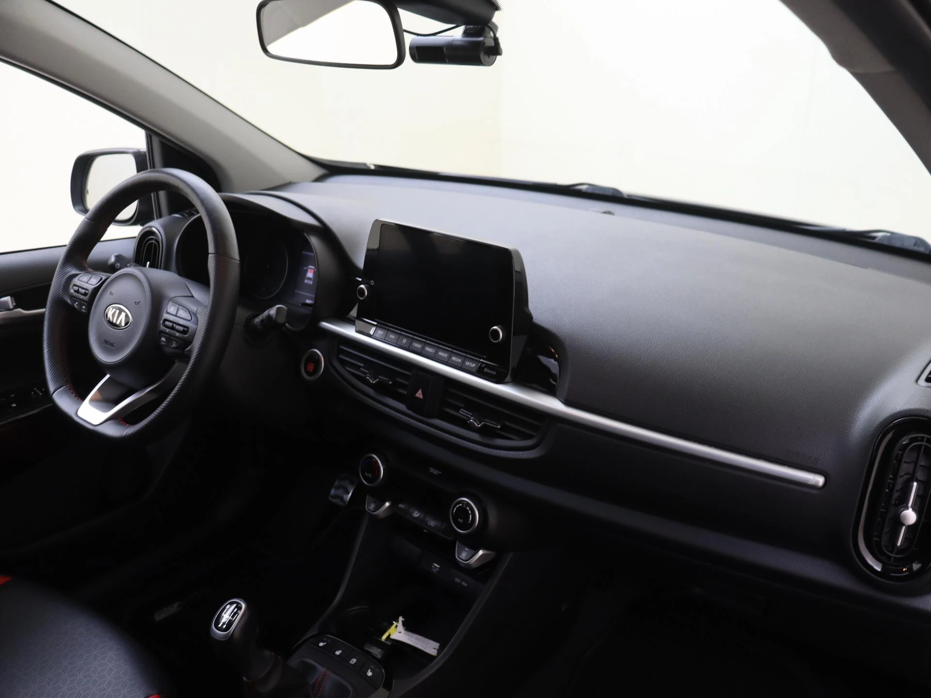 Kia-Picanto-image-4