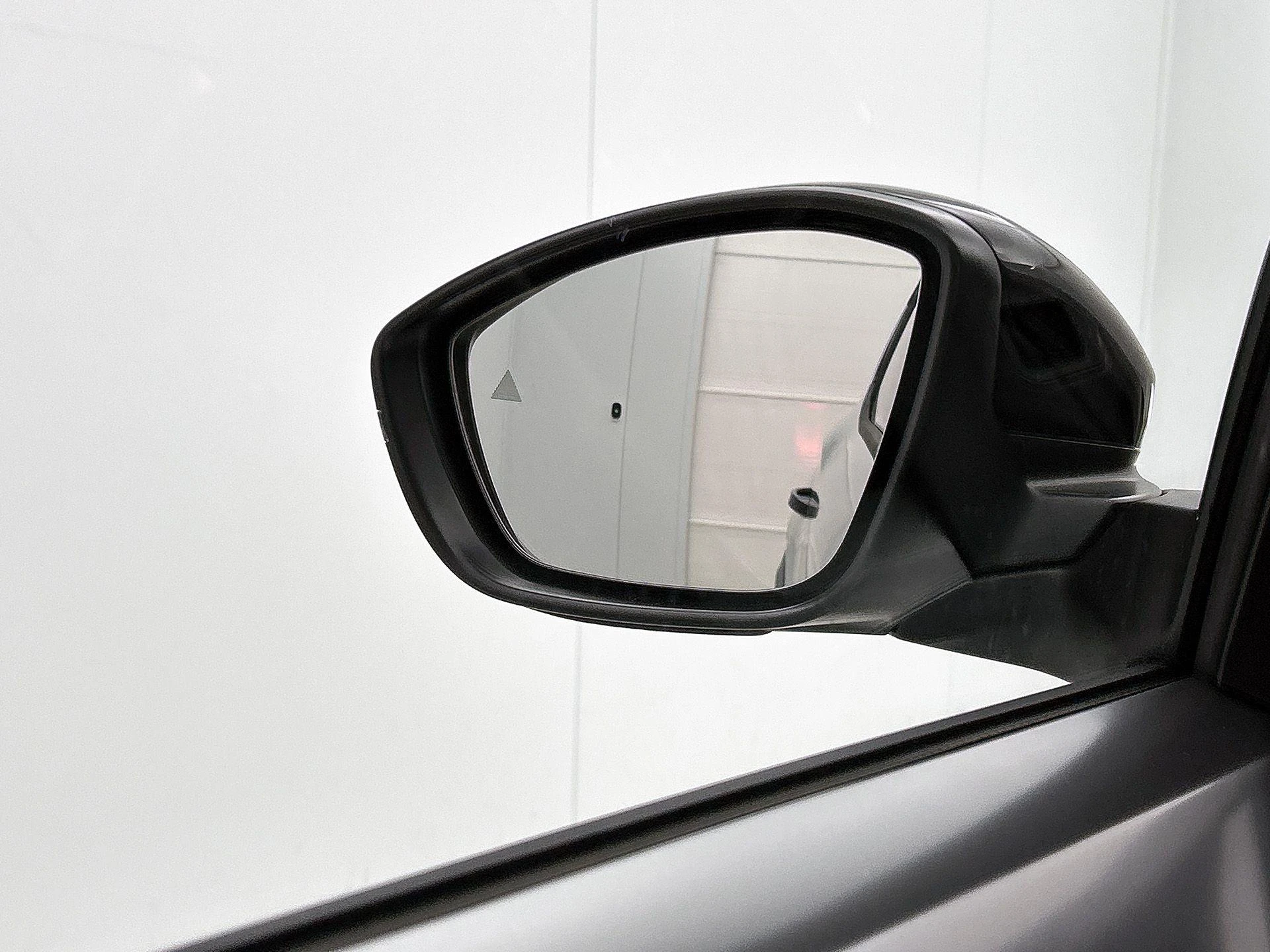 Opel-Frontera-image-18
