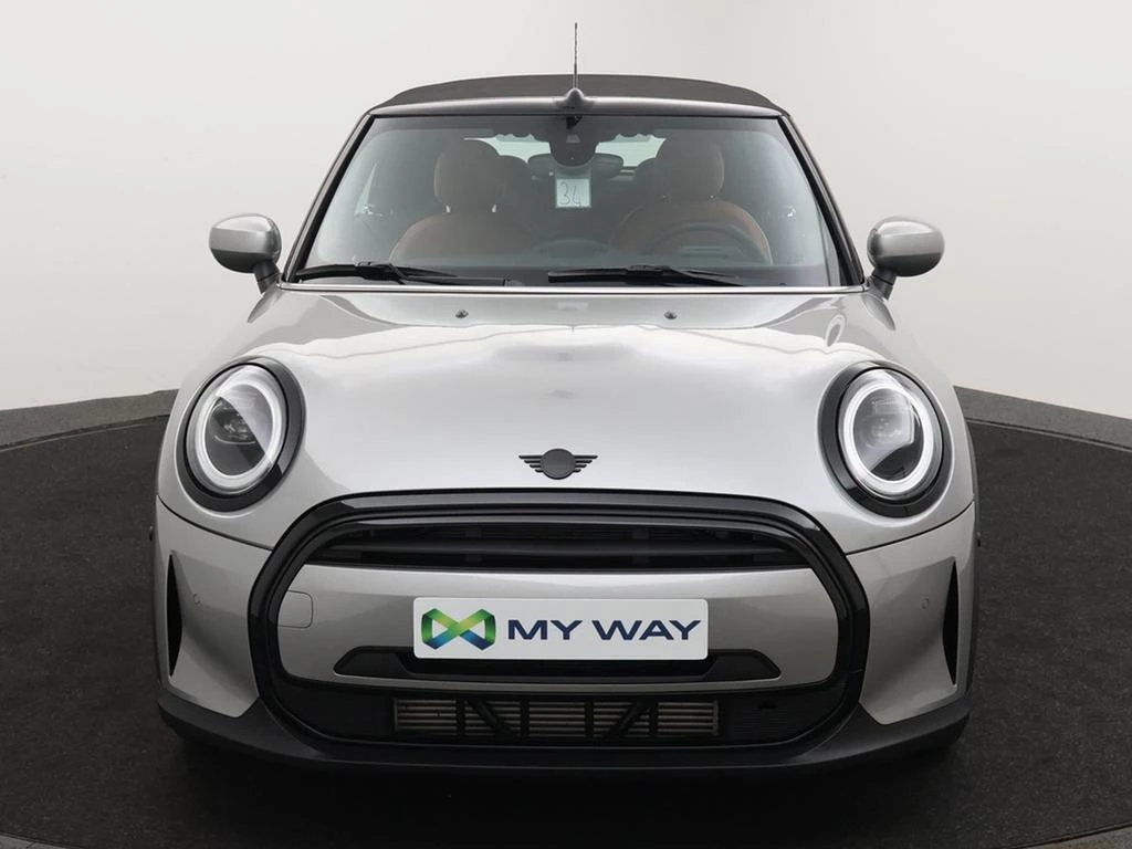 MINI-Cabrio-image-5