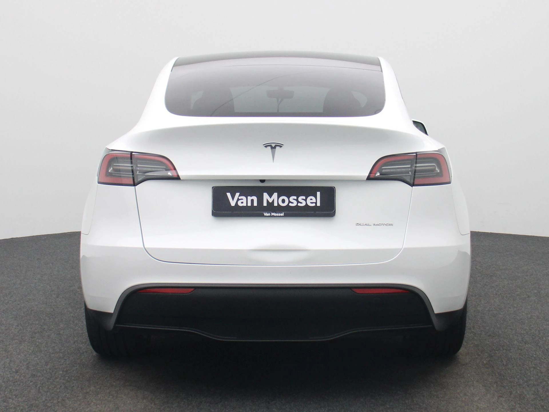 Tesla Model Y Long Range Dual Motor AWD