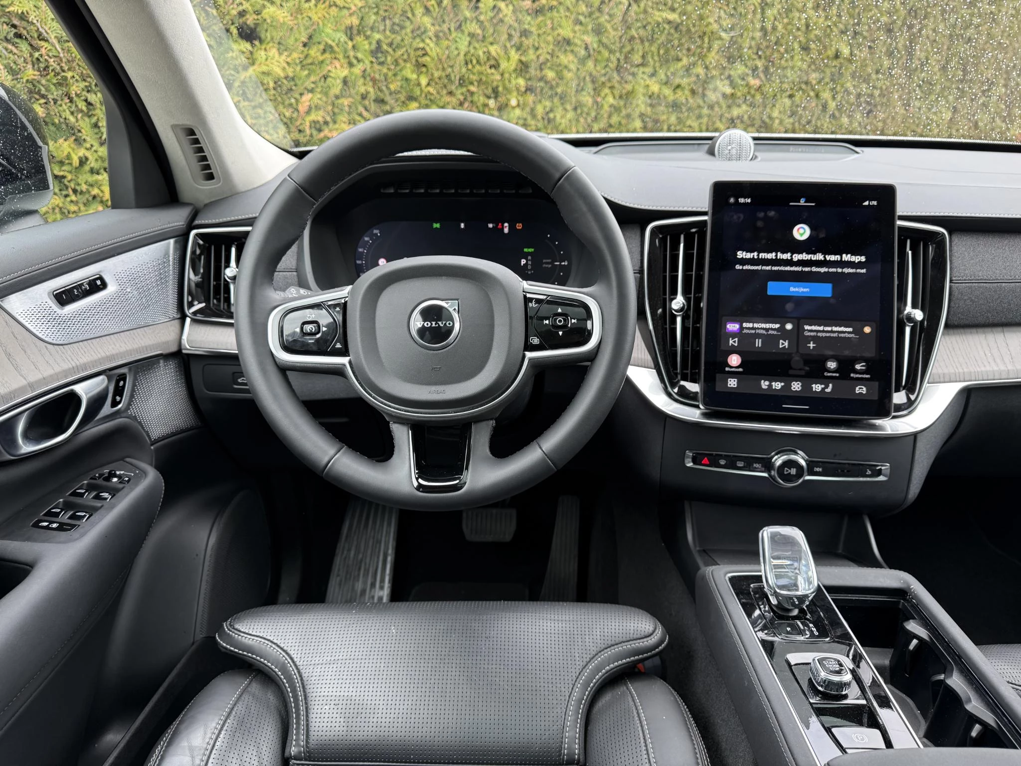 Volvo XC90 T8 Plug-in hybrid AWD Ultra Dark