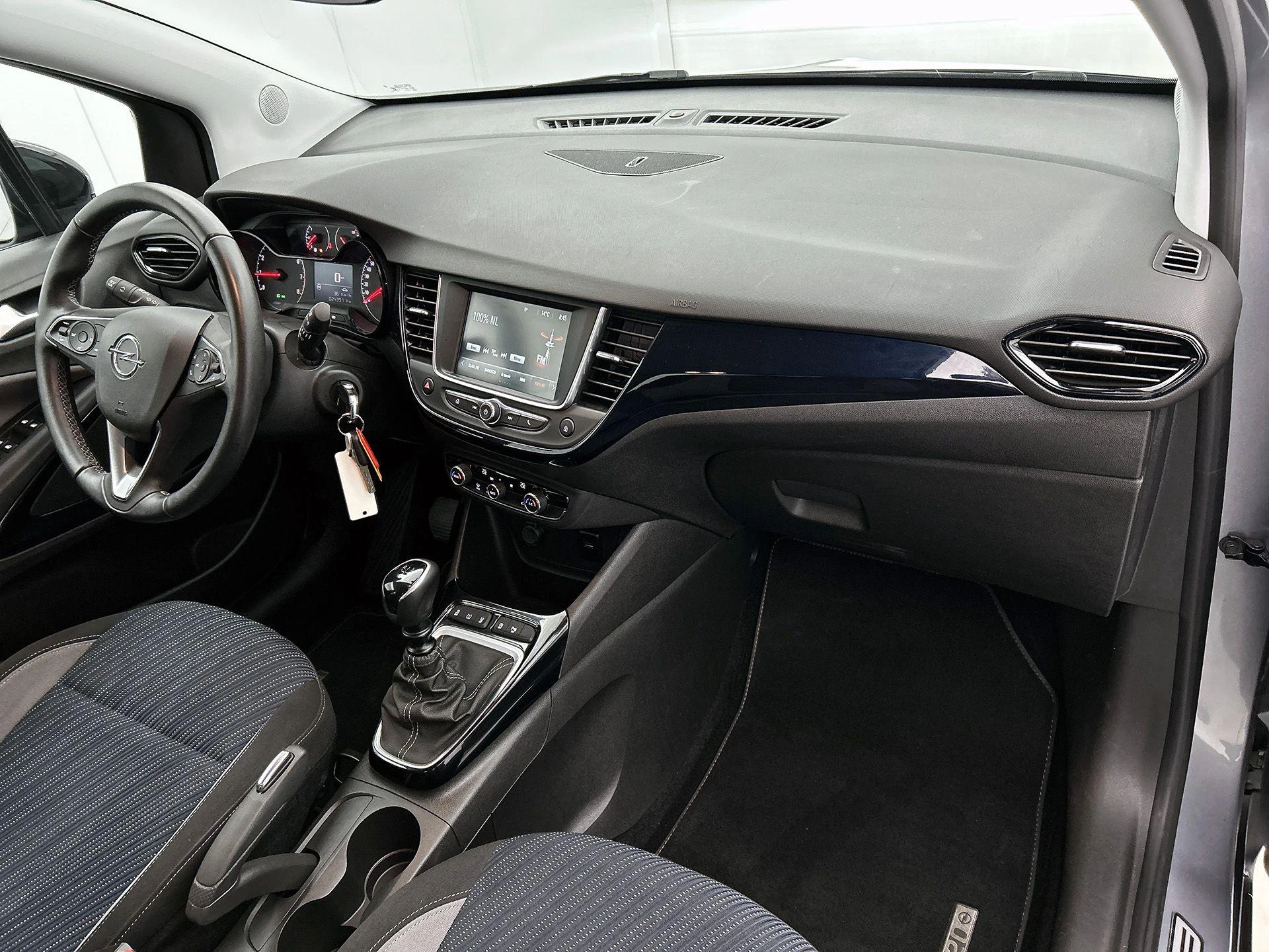 Opel-Crossland X-image-15