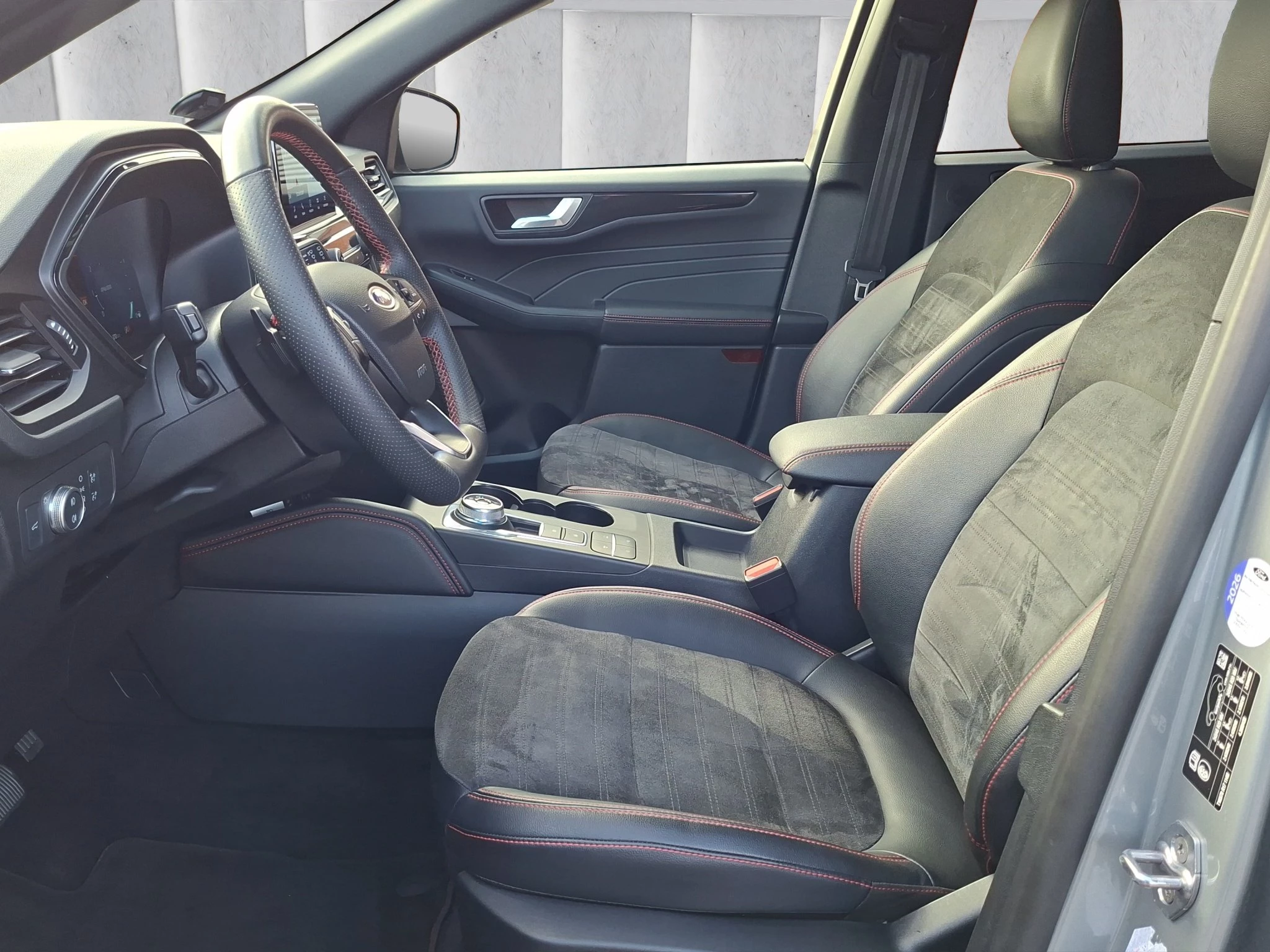 Ford Kuga ST-Line X 2.0 EB 4x4 Aut. | LED | Standh. | AHK | Pano | RFK | SHZ | LMF