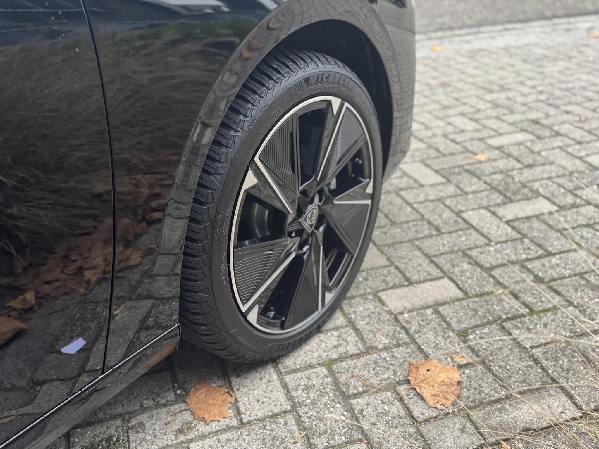 Peugeot-e-308-image-13
