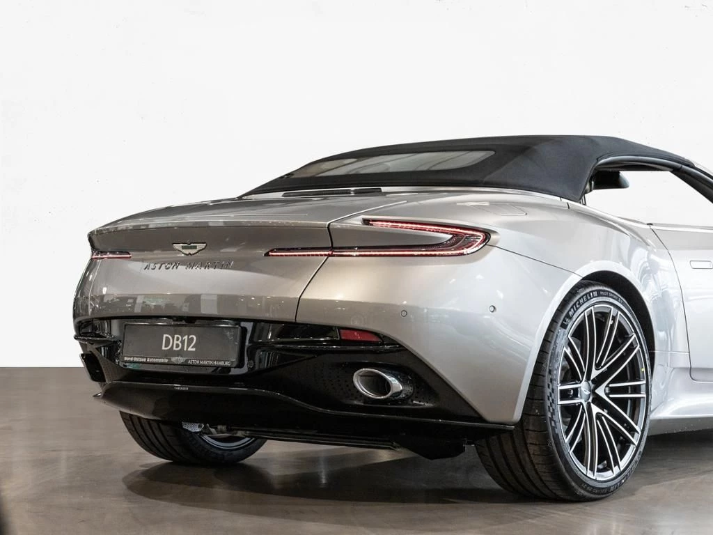Aston Martin DB12 Volante Aston Martin Hamburg