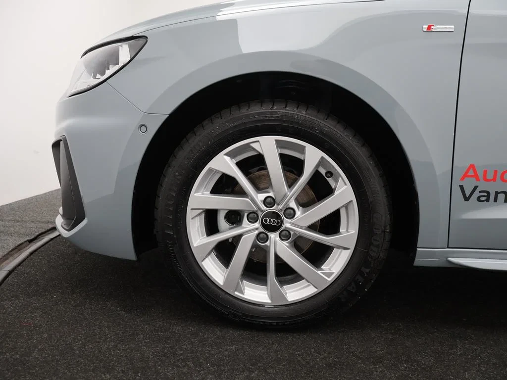 Audi-A1 Sportback-image-22