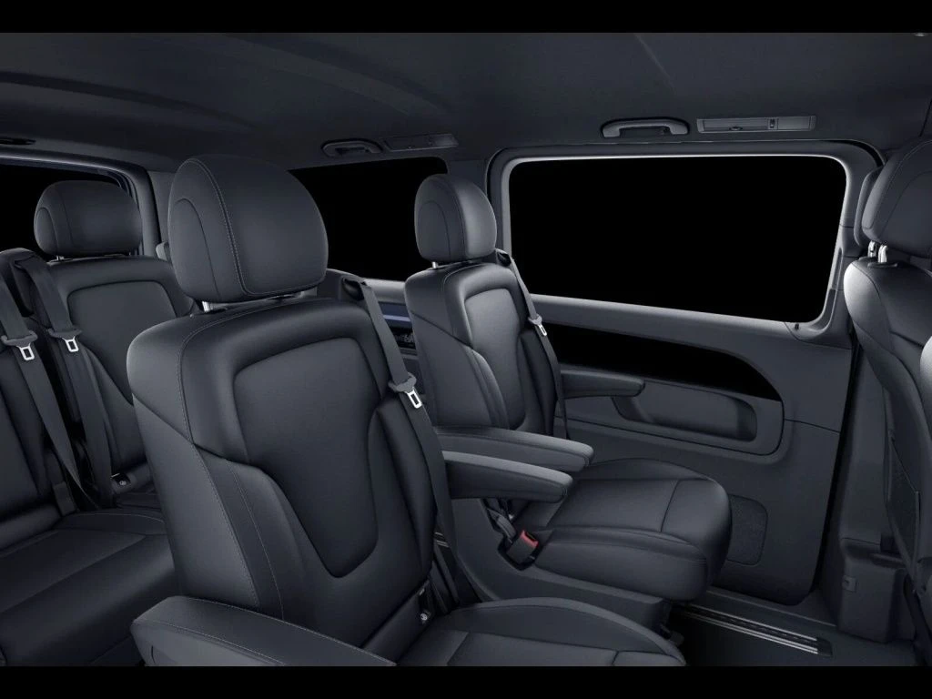 Mercedes-Benz-V-Klasse 300-image-11