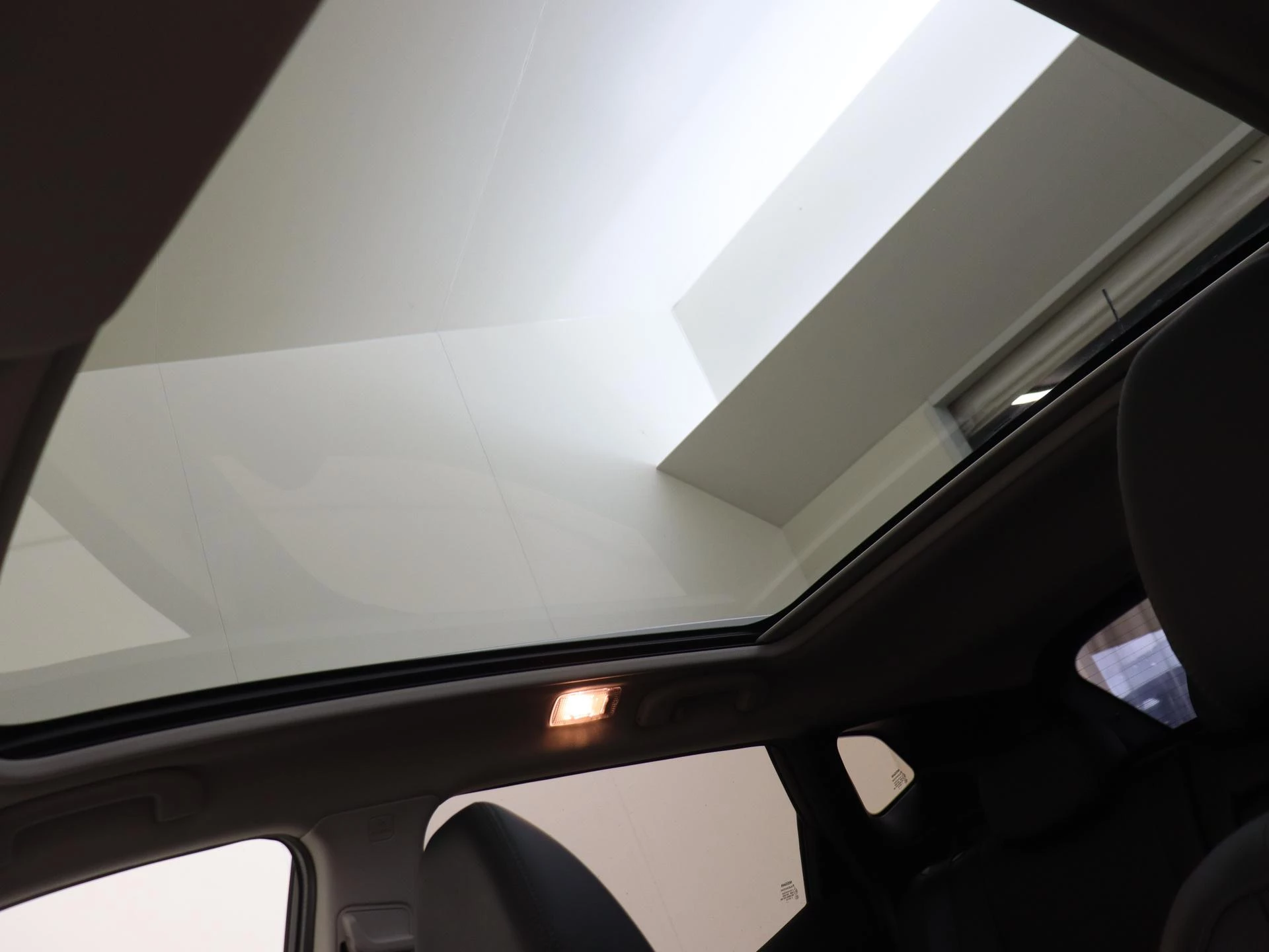 Nissan-QASHQAI-image-25