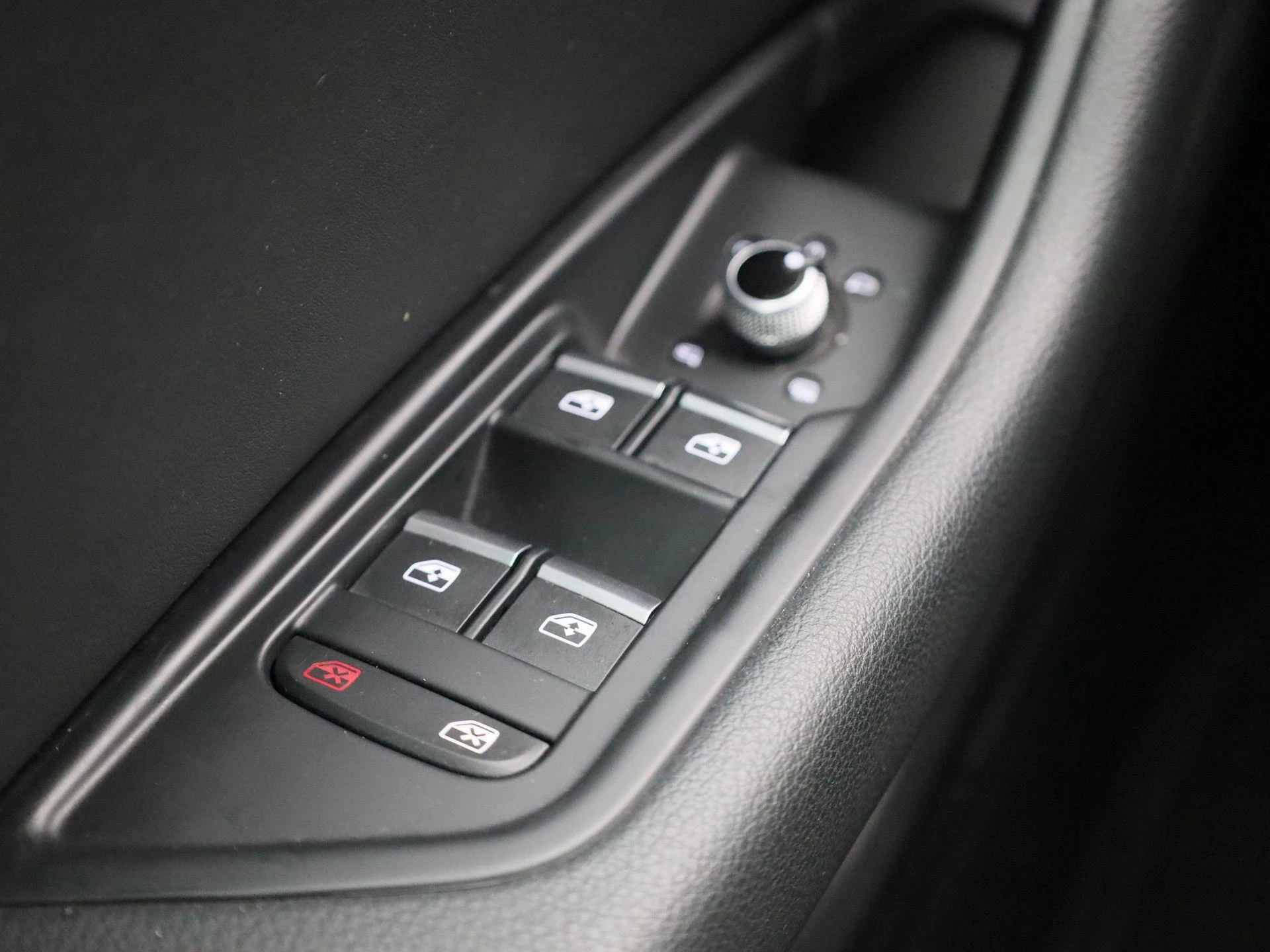 Audi-A4-image-32