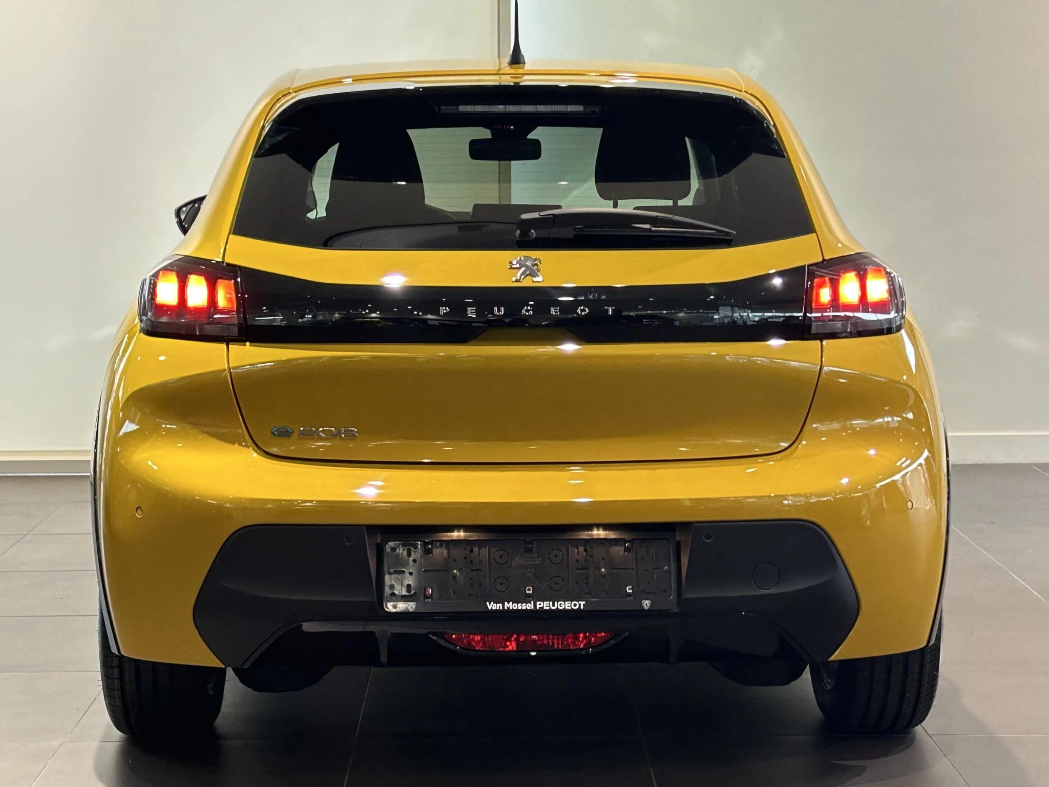 Peugeot e-208 EV Active Pack 50 kWh