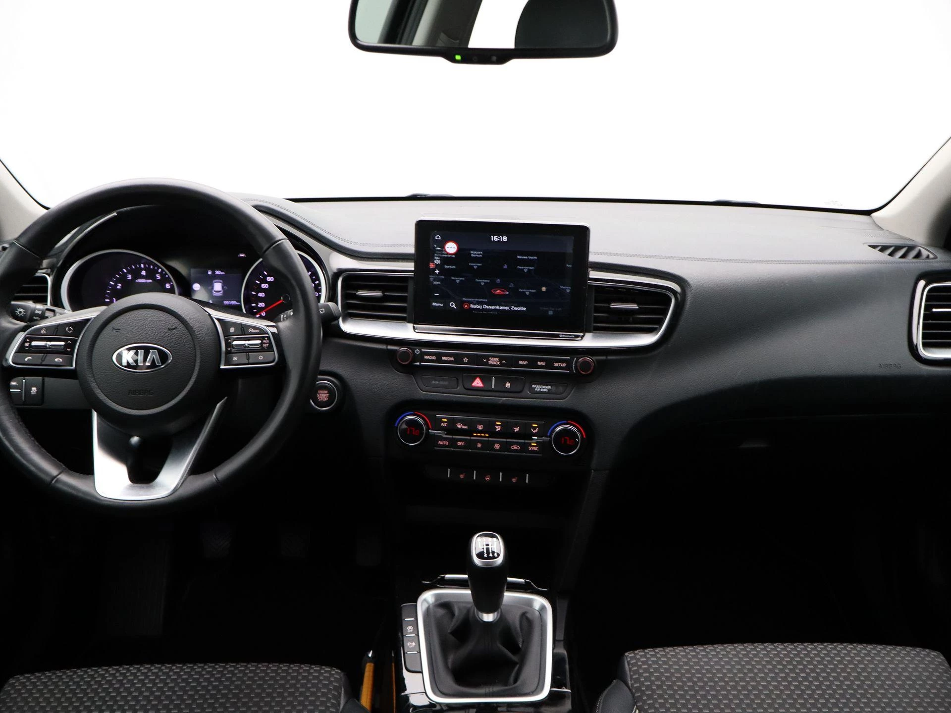 Kia-Ceed Sportswagon-image-36