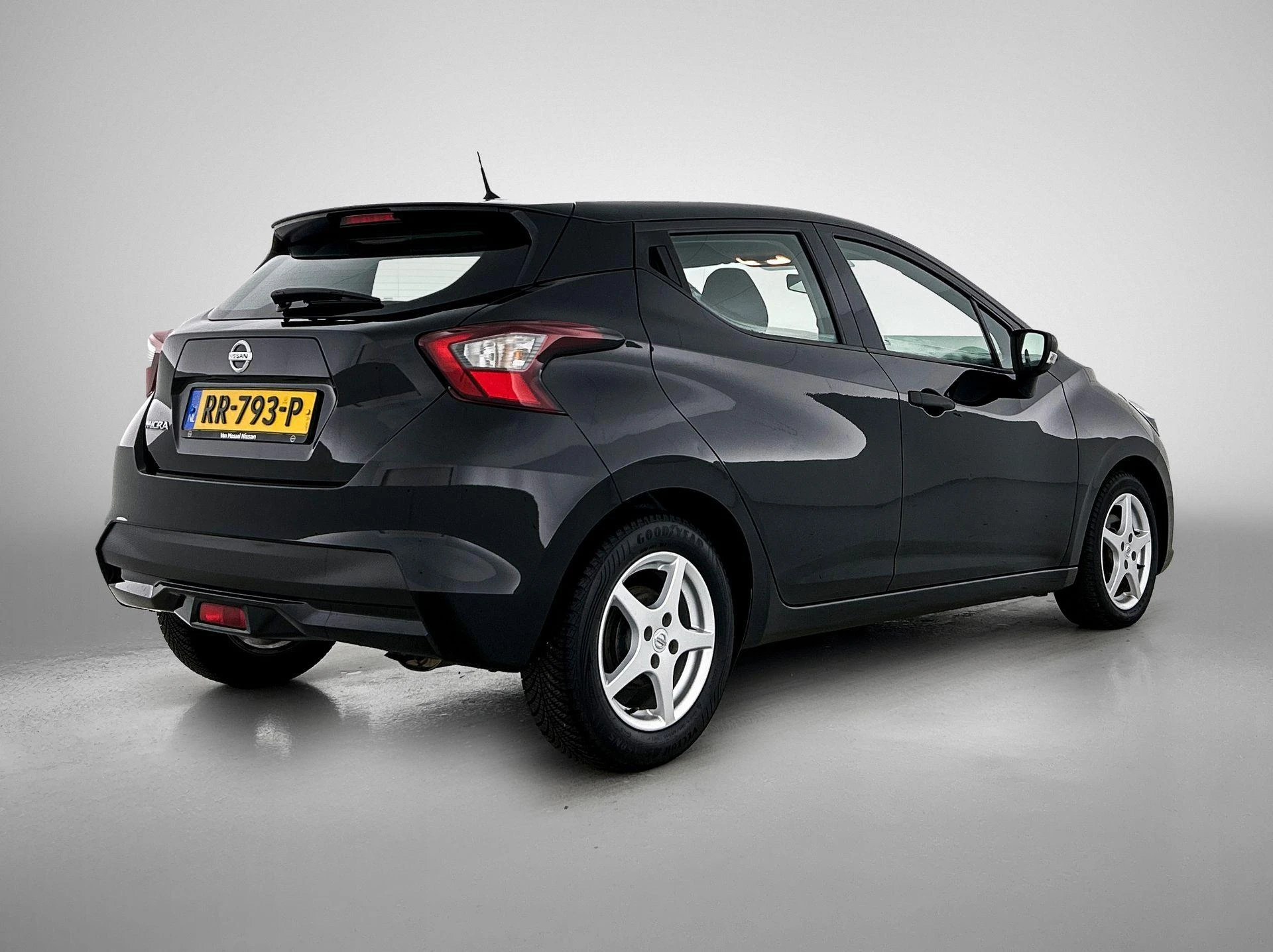 Nissan-Micra-image-3