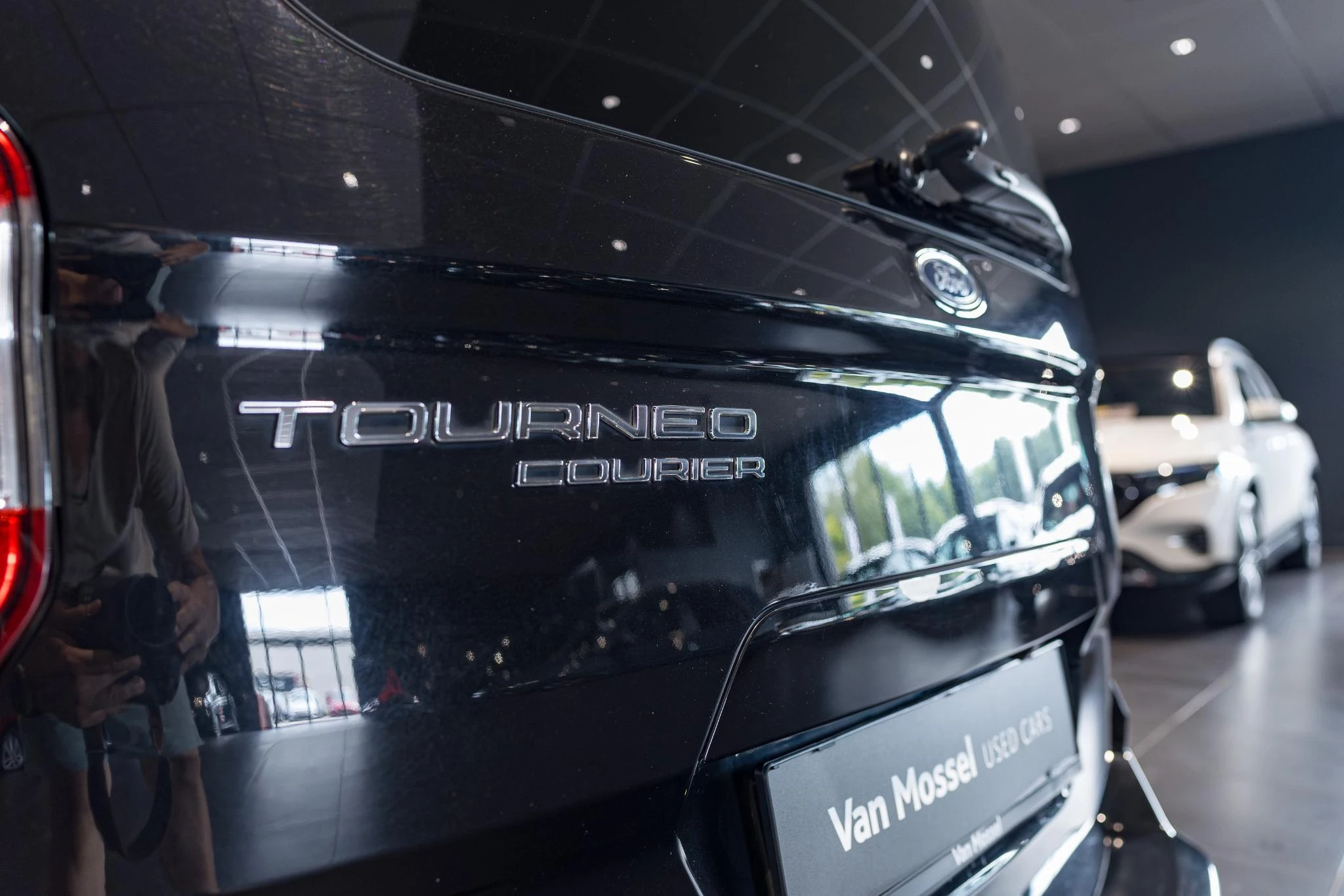 Ford Tourneo 1.5 TDCi 75kW Ambiente