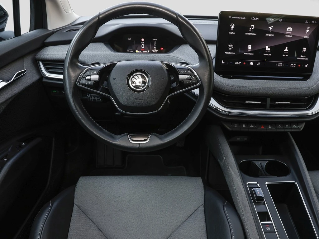 Škoda-Enyaq iV-image-12