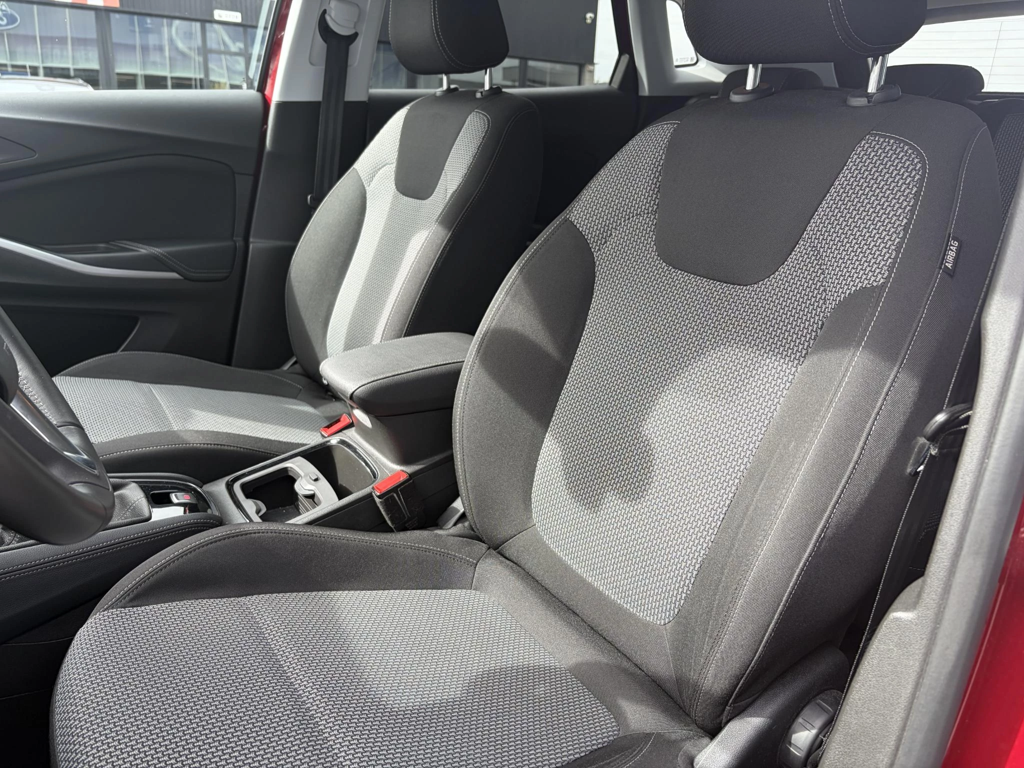 Opel-Grandland X-image-10
