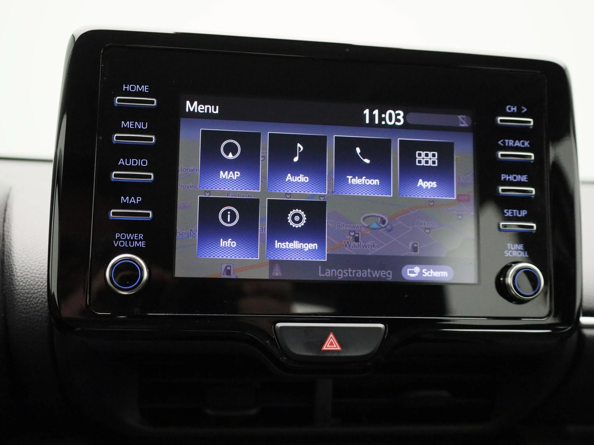 Toyota-Yaris-image-16