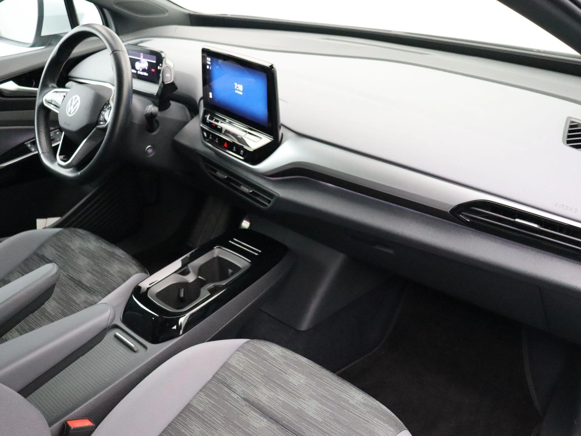 Volkswagen-ID.4-image-26