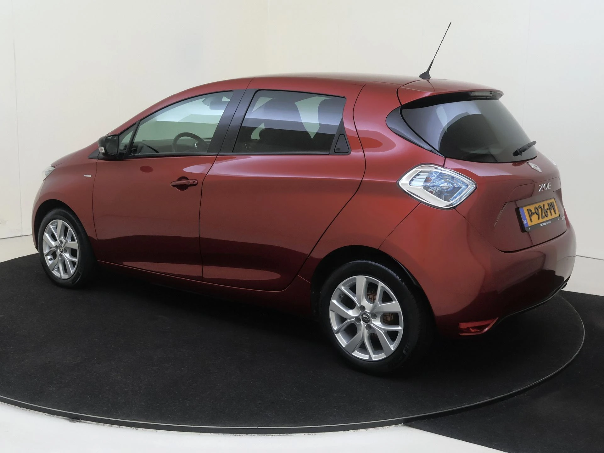 Renault-ZOE-image-2