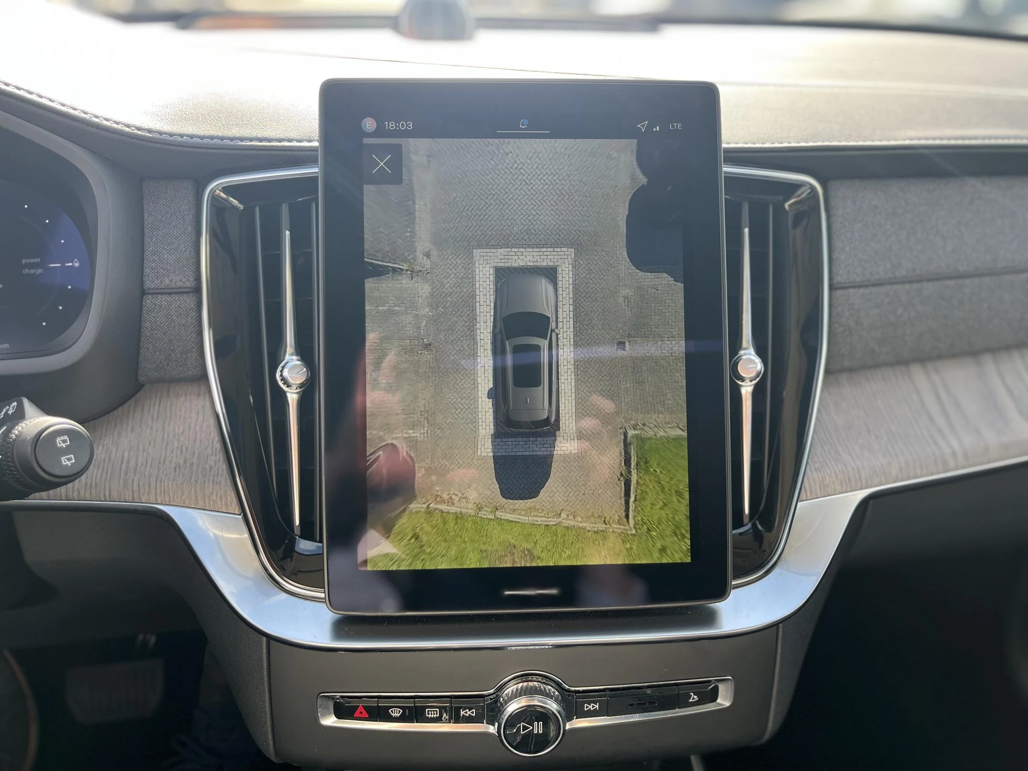 Volvo XC90 T8 Plug-in hybrid AWD Ultra Dark