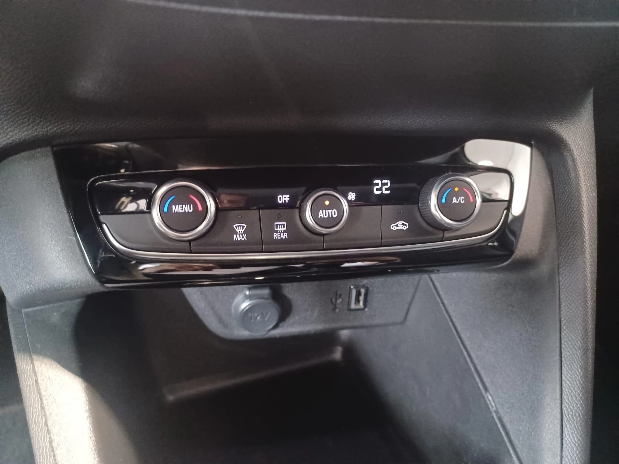 Opel-Corsa-image-17