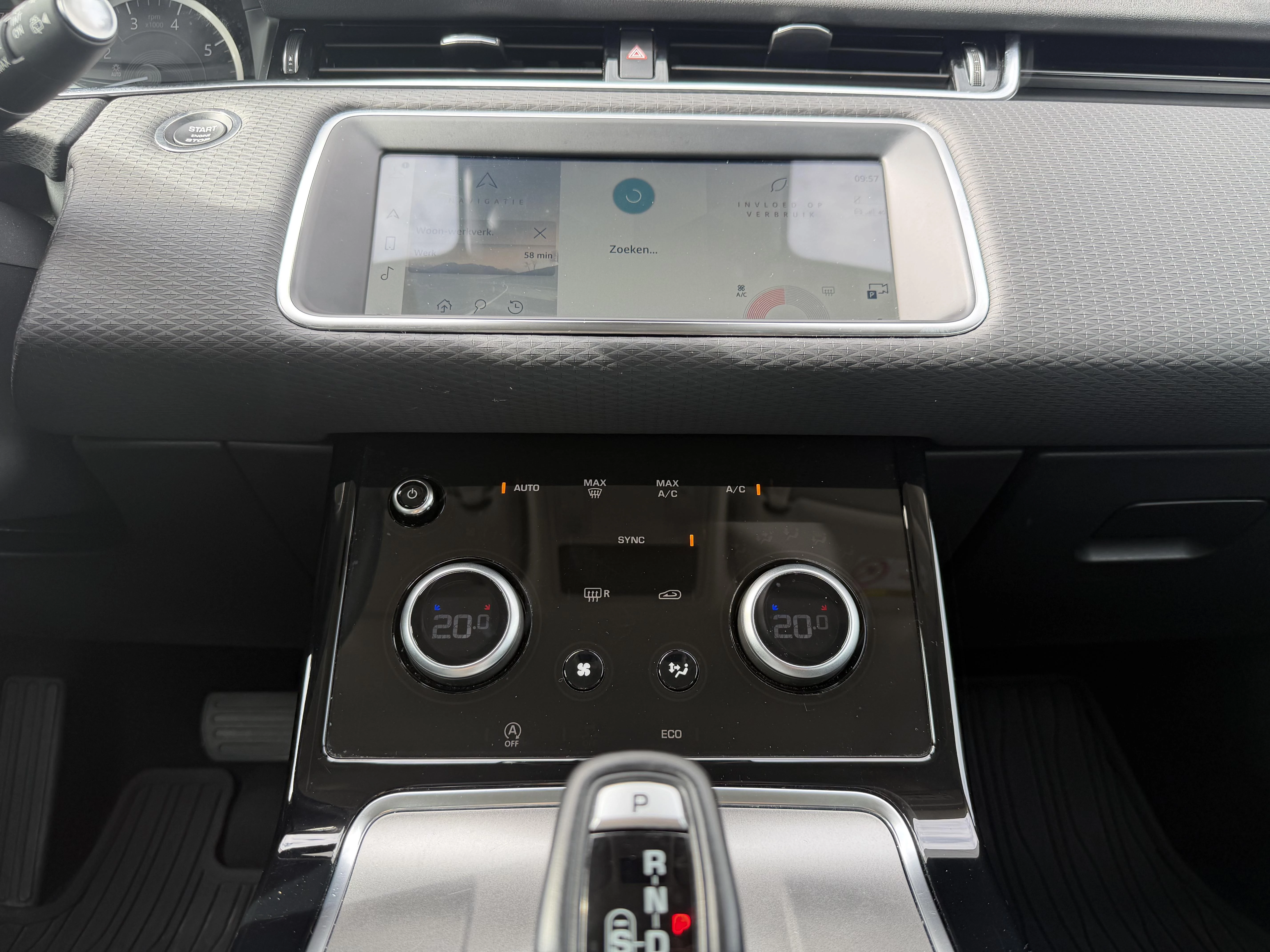 Land Rover Range Rover Evoque P160 S FWD Auto. 23MY