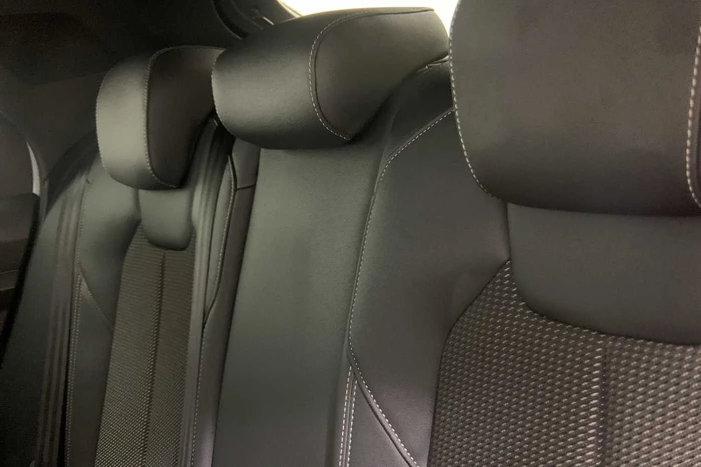 Audi-A1 Sportback-image-9