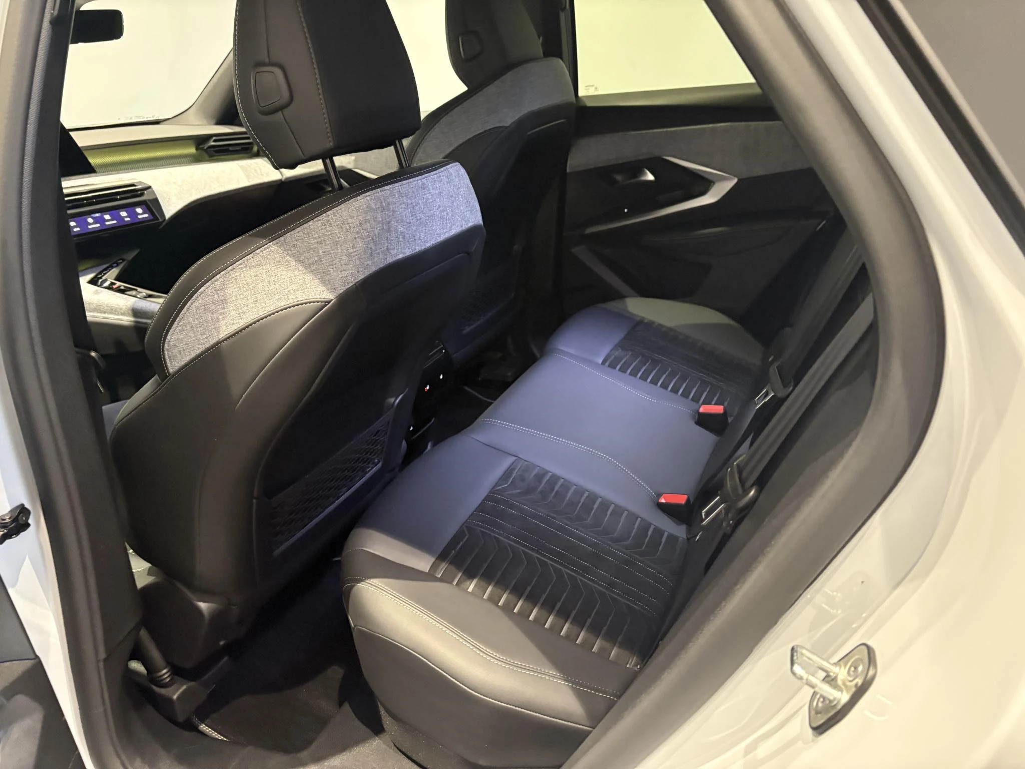 Peugeot 3008 1.2 Hybrid 136 GT